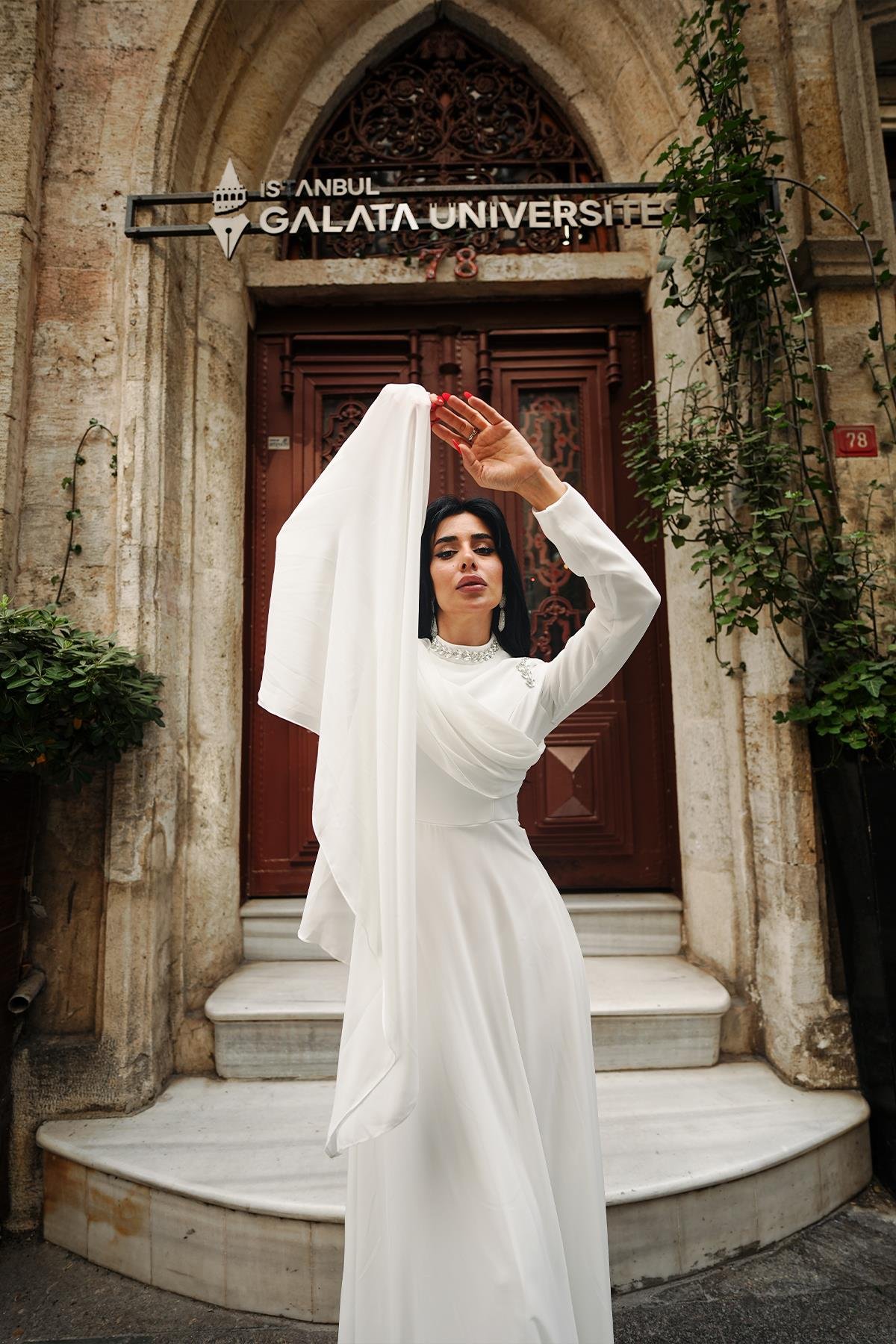 Tesettür Efşan Şifon Abiye BeyazLP6294