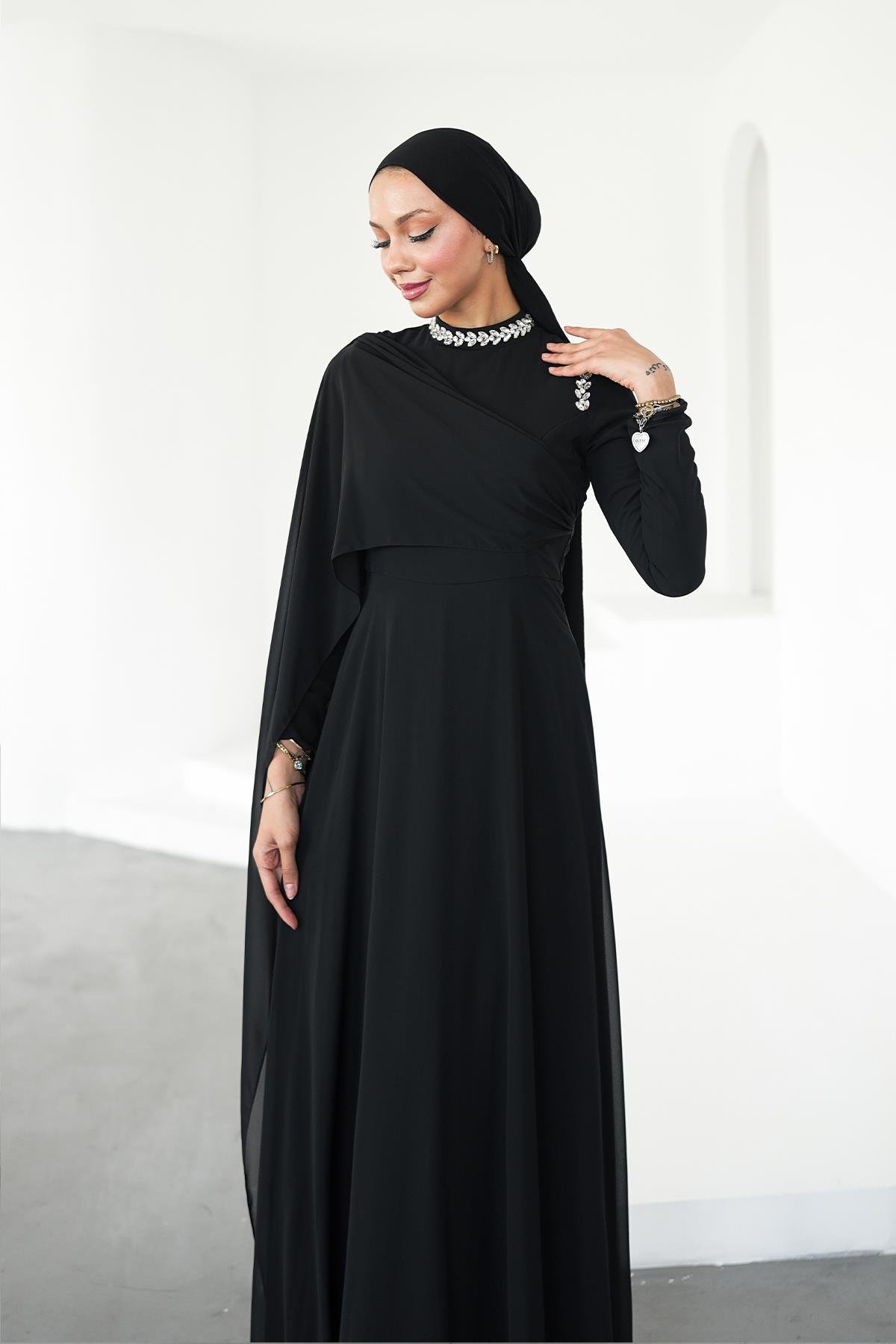 Tesettür Efşan Şifon Abiye SiyahLP6294