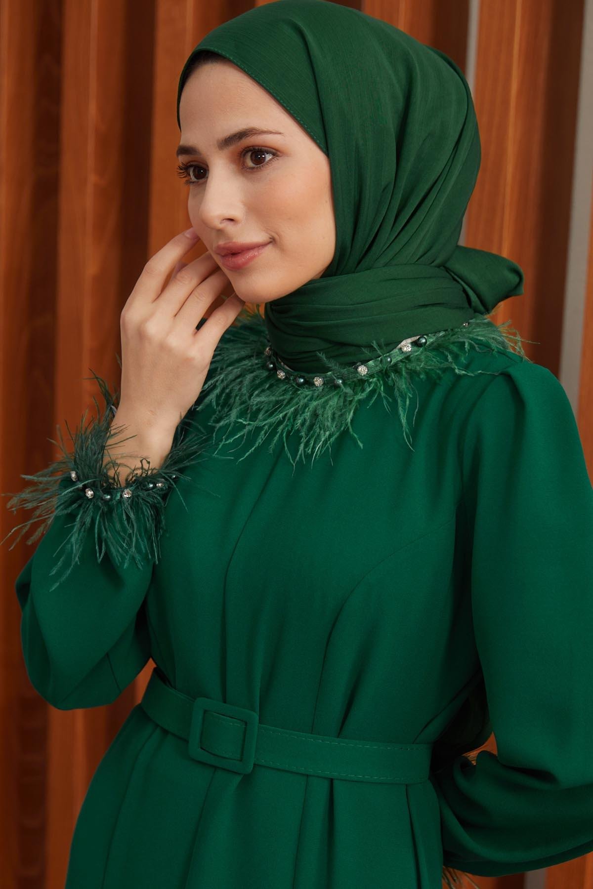 Tesettür Esla Krep Elbise Zümrüt YeşiliHM4142-1
