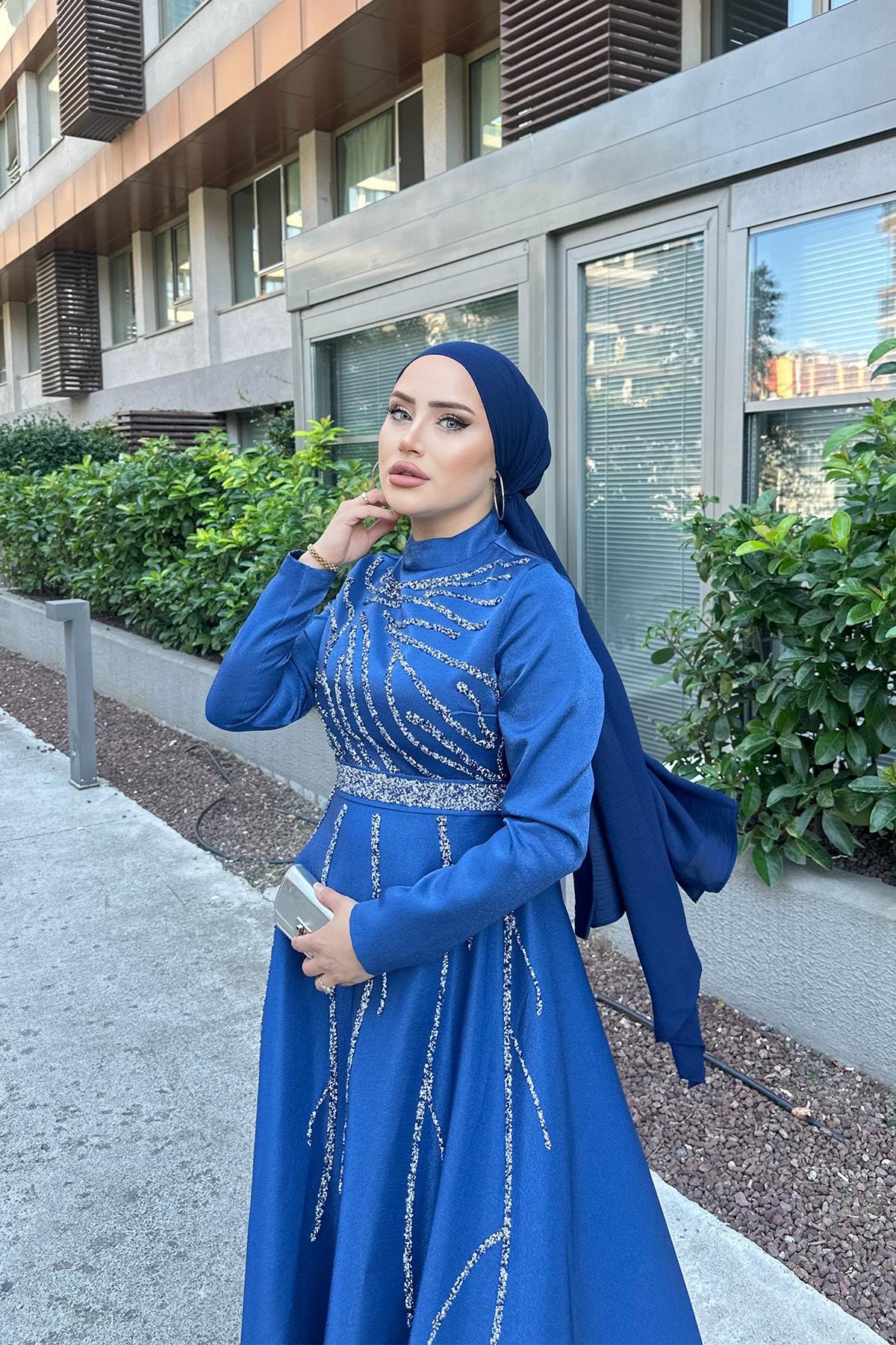 Tesettür Karsu Krep Saten Abiye IndigoLP6076