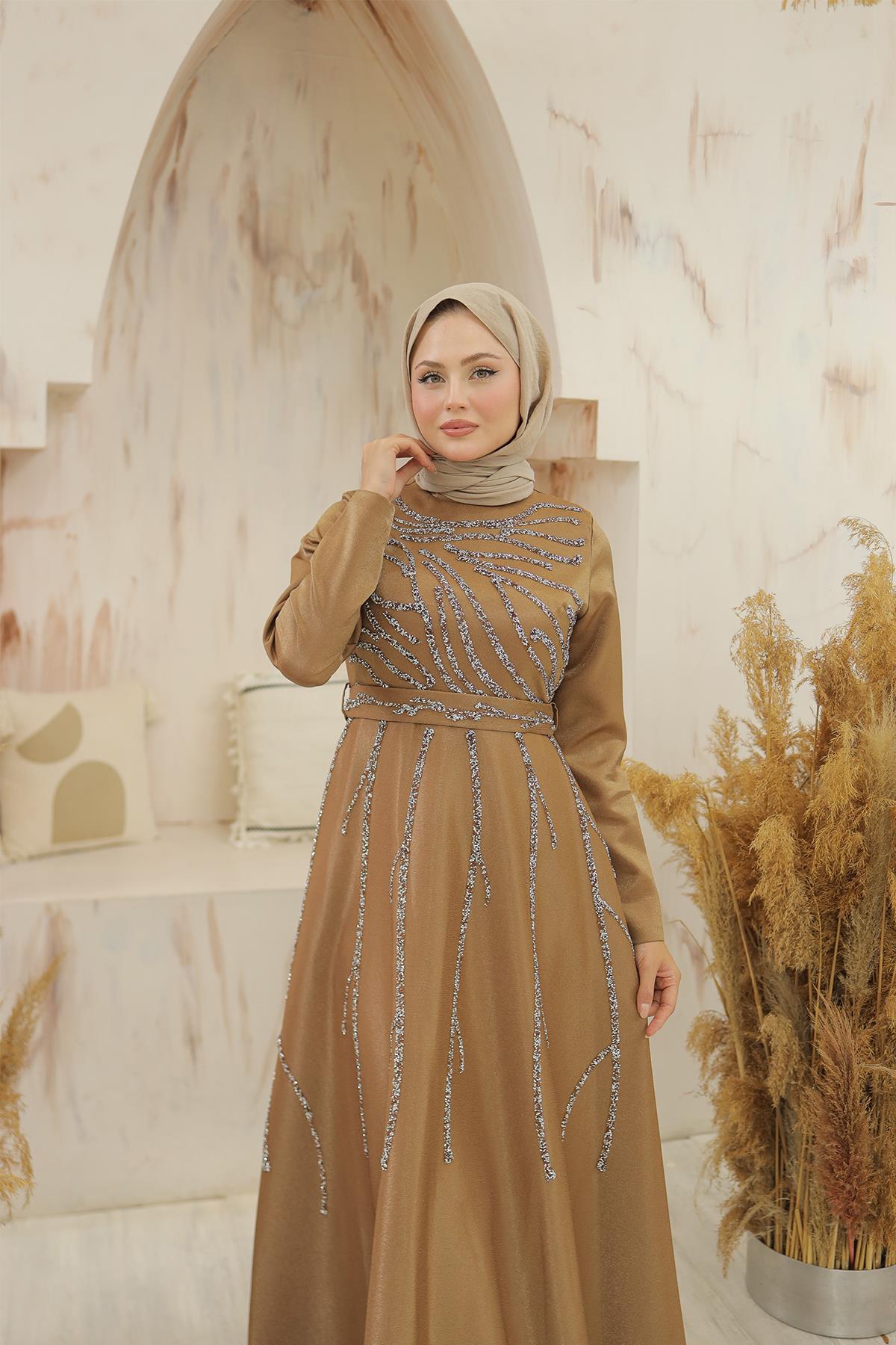 Tesettür Karsu Krep Saten Abiye KahverengiLP6076