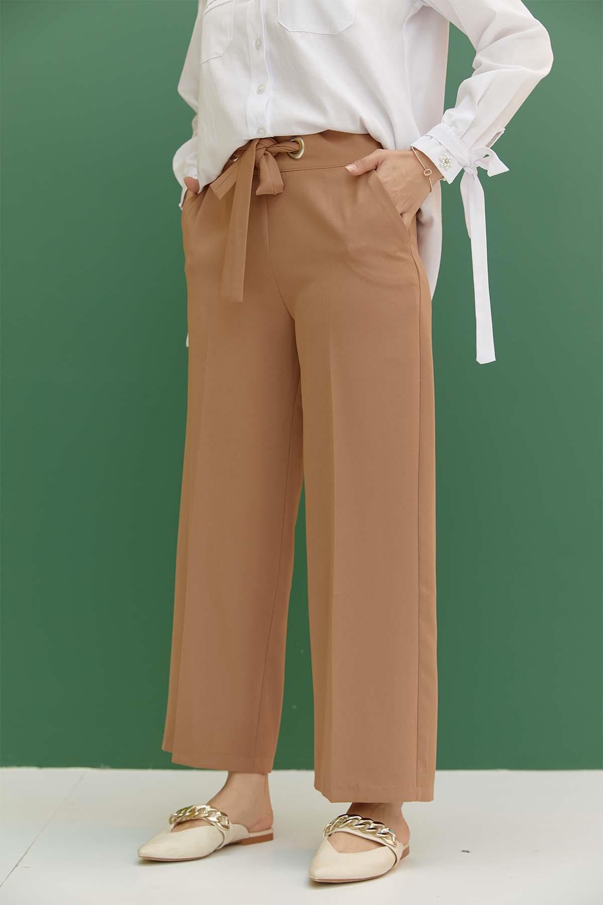 Tesettür Kuşgözü Detaylı Cepli Pantolon CamelHM1843