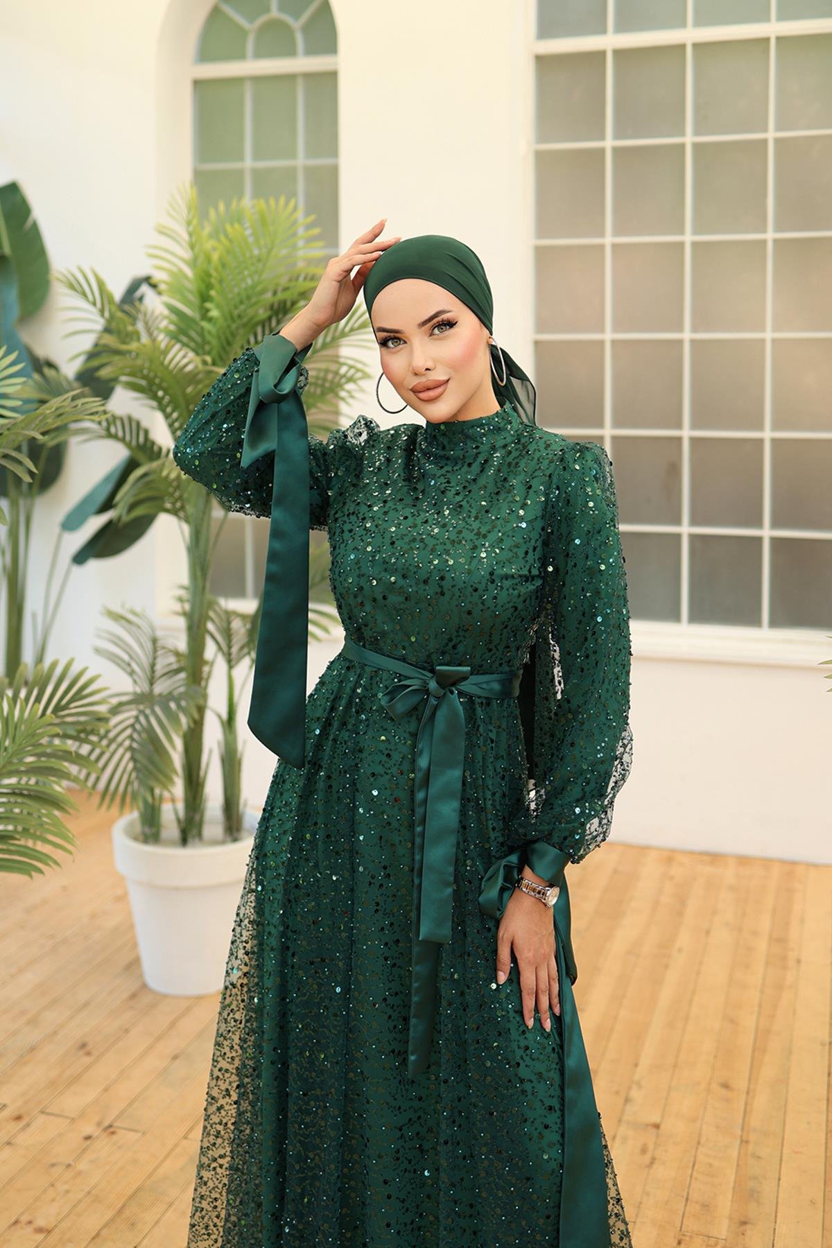 Tesettür Larissa Boncuklu Tül Abiye Zümrüt YeşiliLP5015