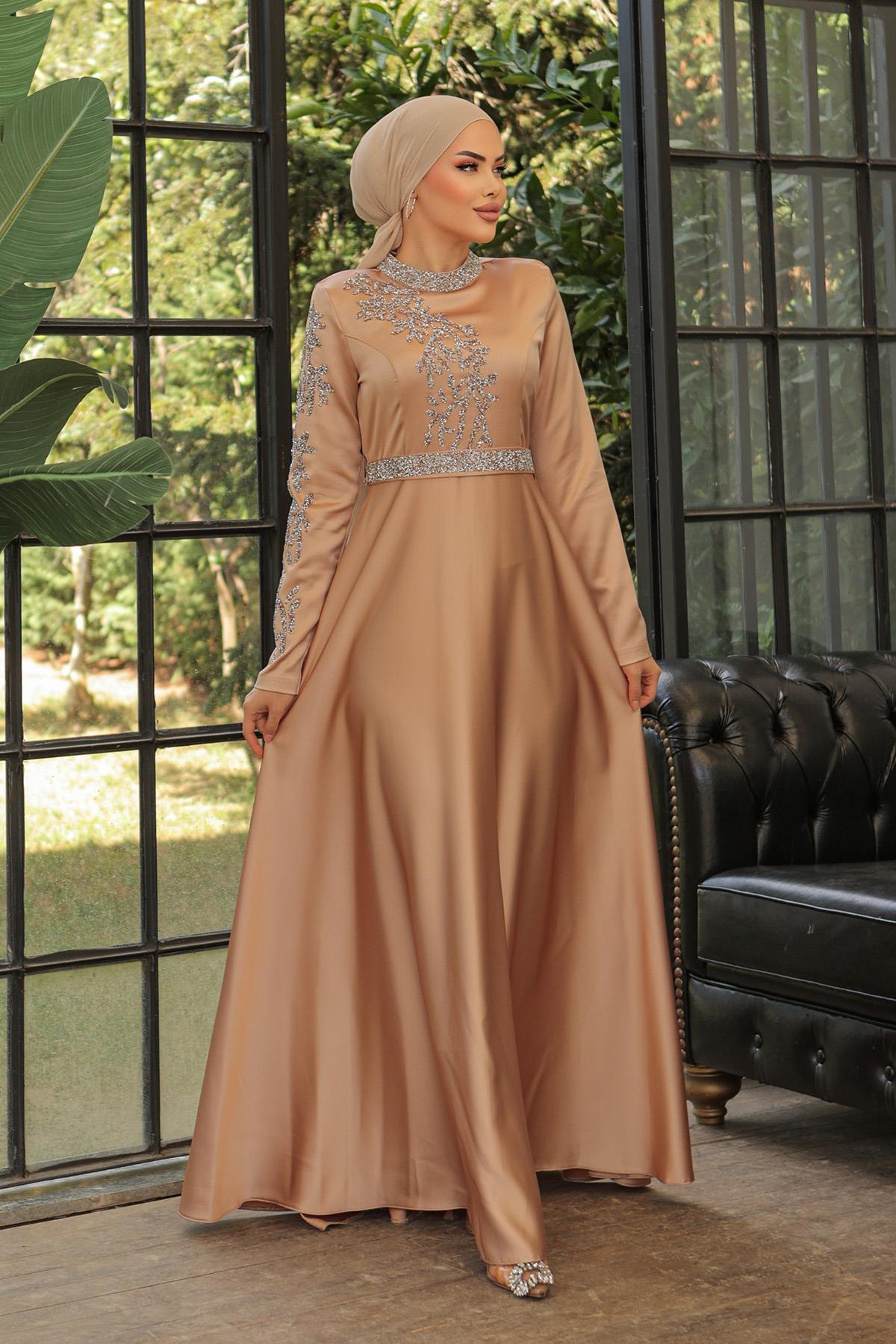 Tesettür Liya Meç Süslemeli Saten Abiye CamelHM2009