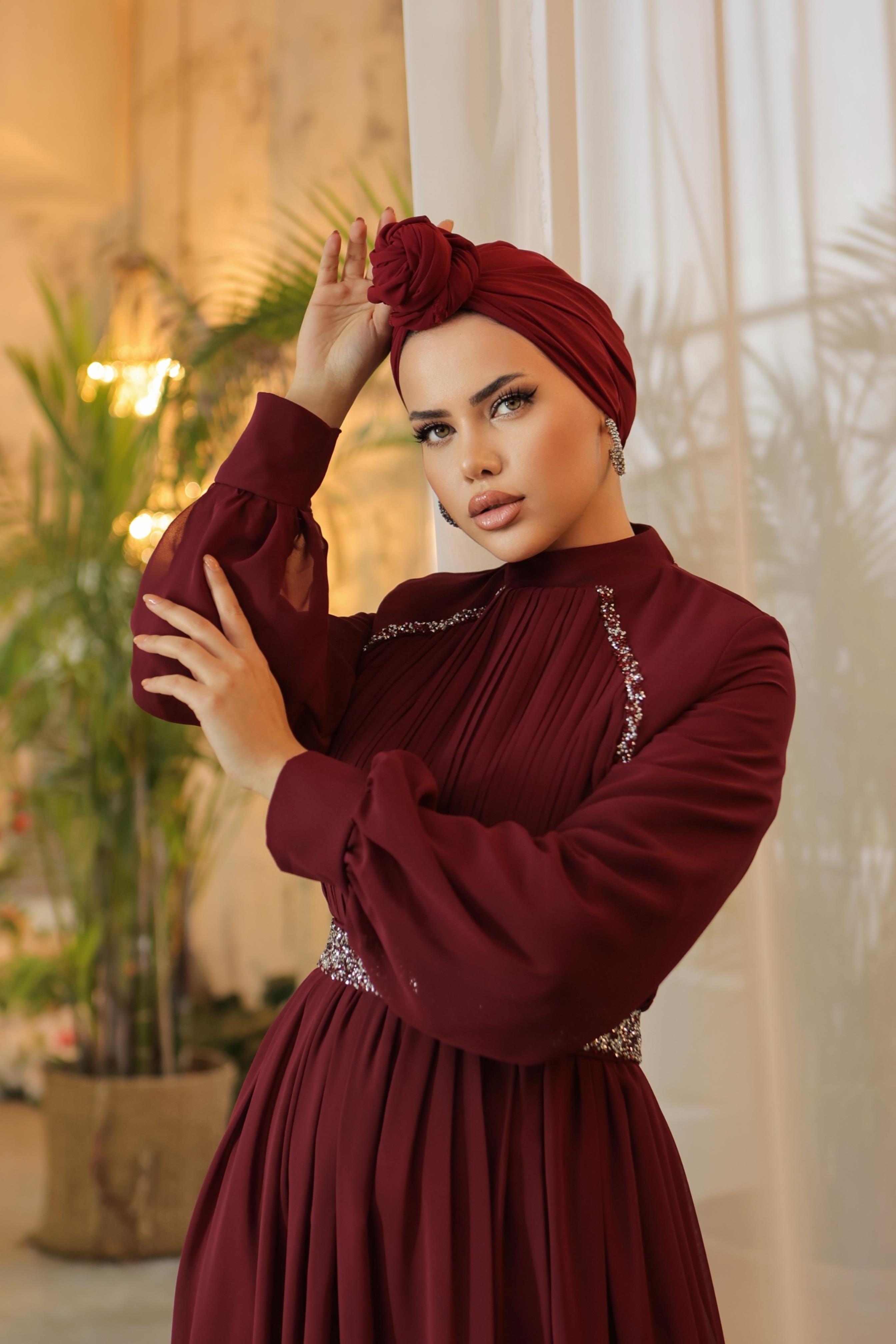 Tesettür Meç Süslemeli, Piliseli Şifon Abiye BordoHM5013