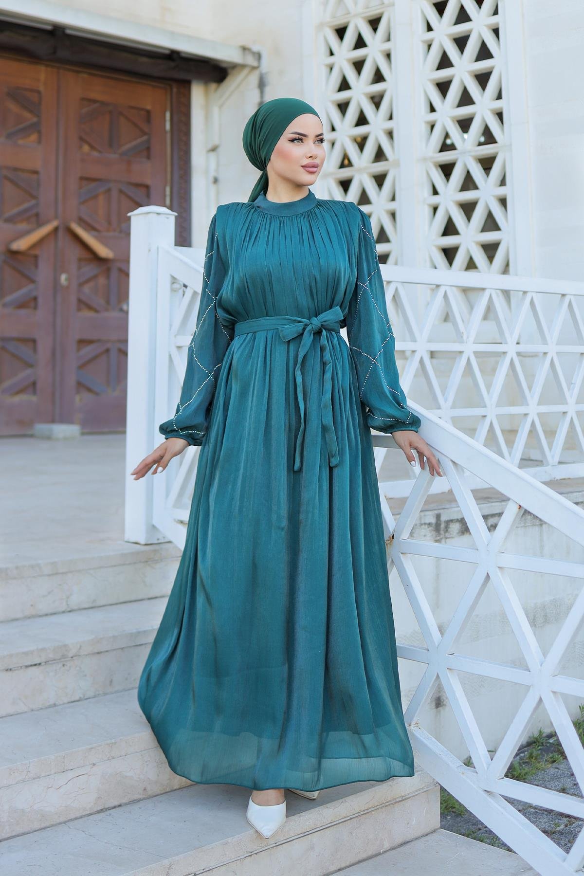 Tesettür Mercan Işıltı Abiye Zümrüt YeşiliLP6097