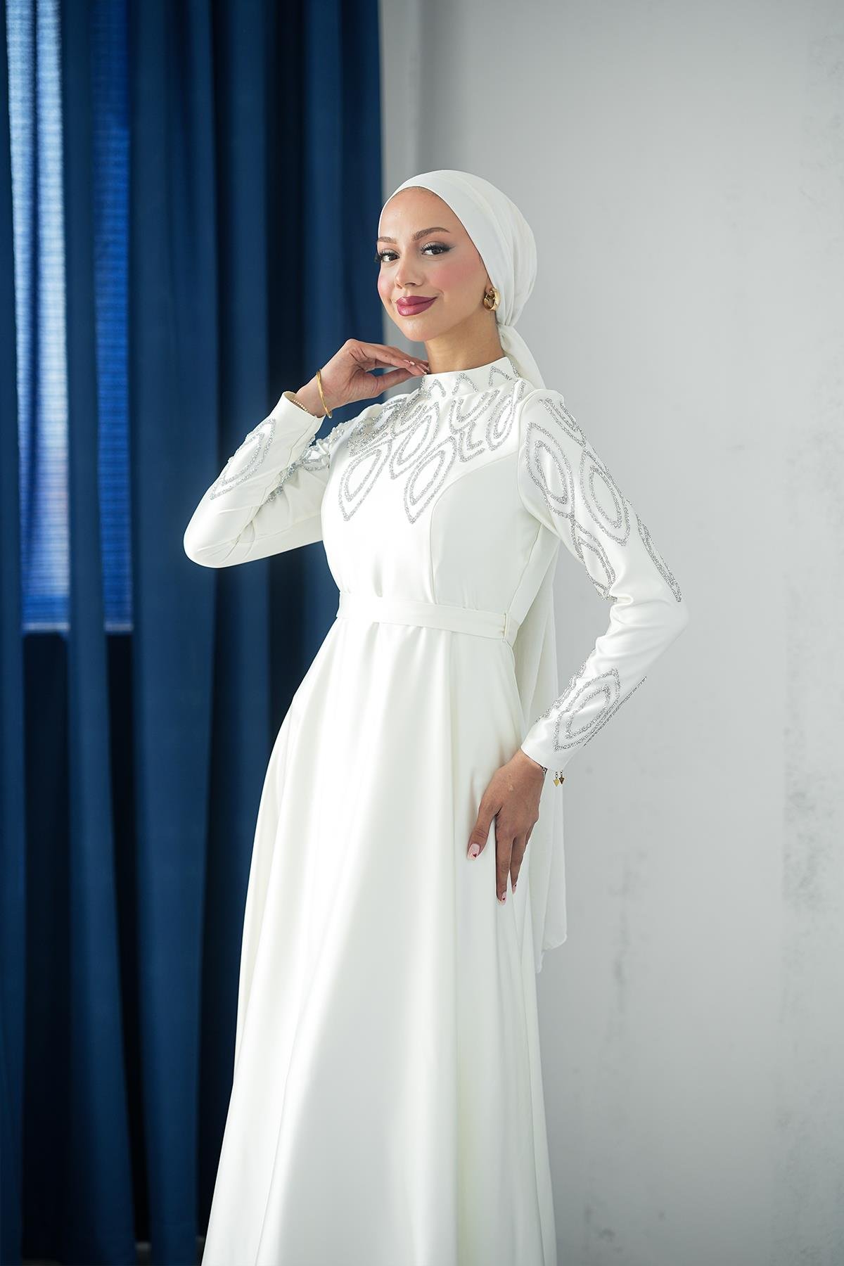 Tesettür Nihan Saten Abiye EkruLP6309