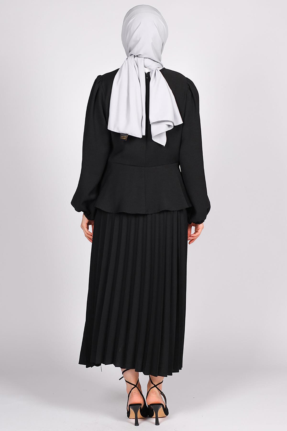 Tesettür Pliseli Etekli Takım SiyahHM9427