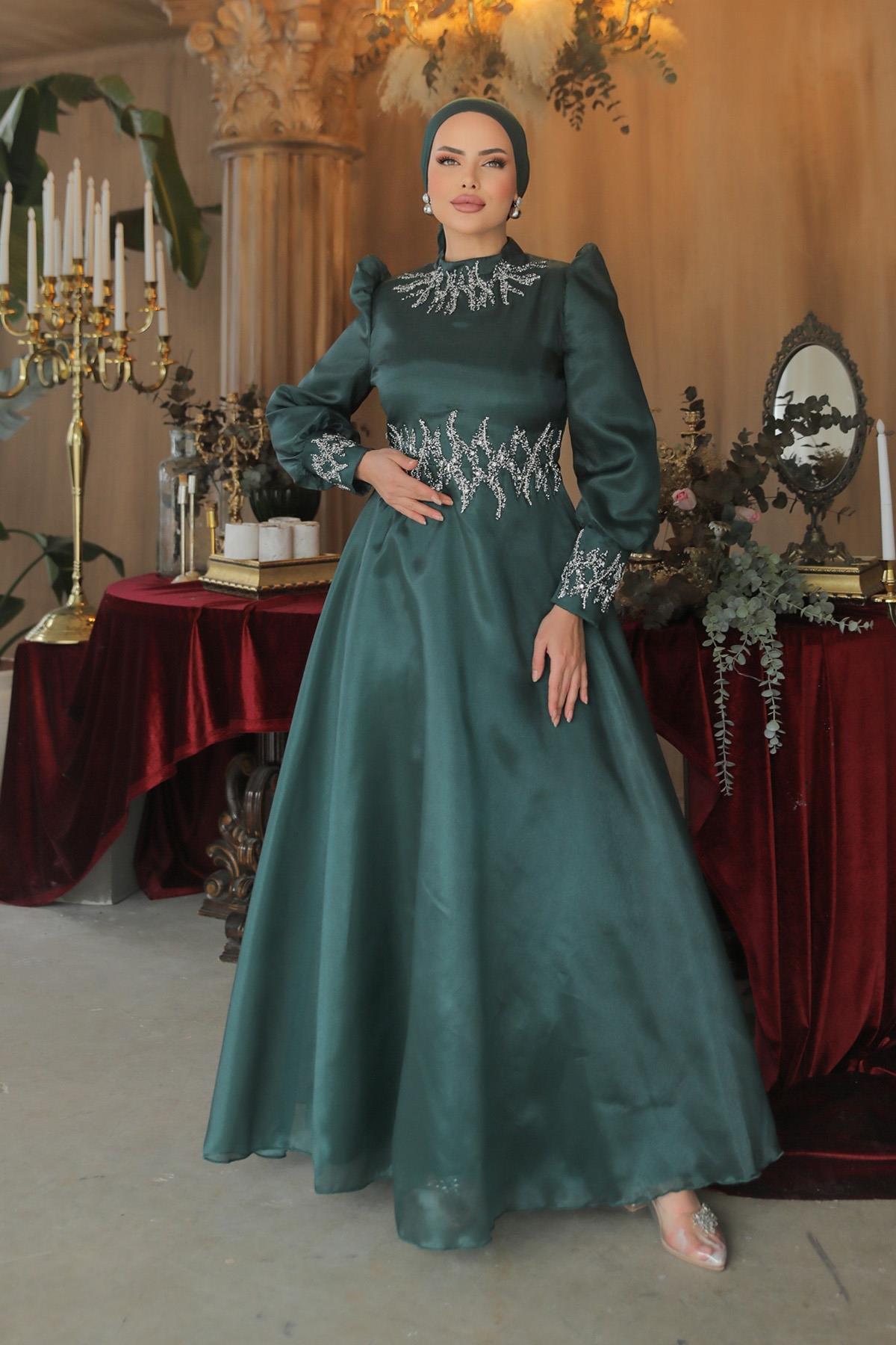 Tesettür Sıla Organze Abiye Zümrüt YeşiliLP6016