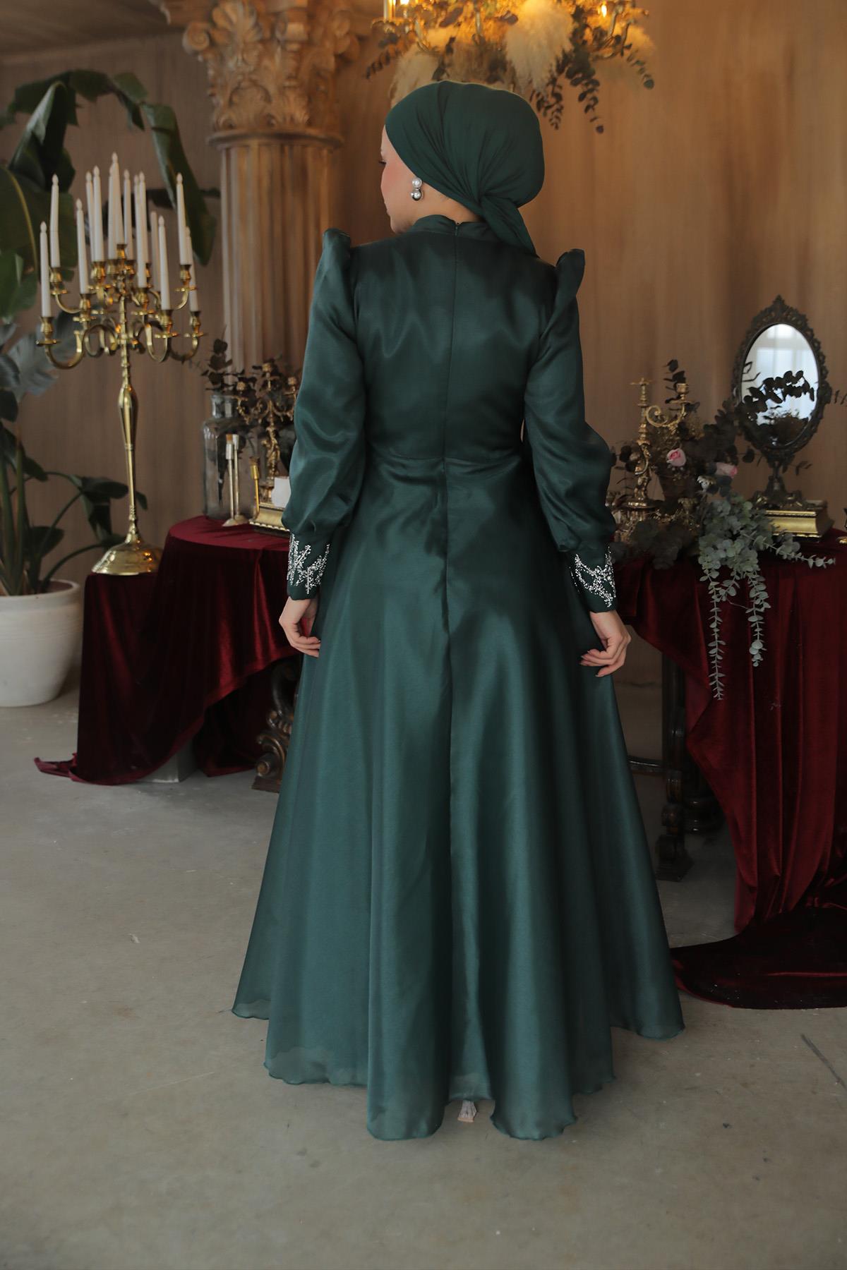 Tesettür Sıla Organze Abiye Zümrüt YeşiliLP6016