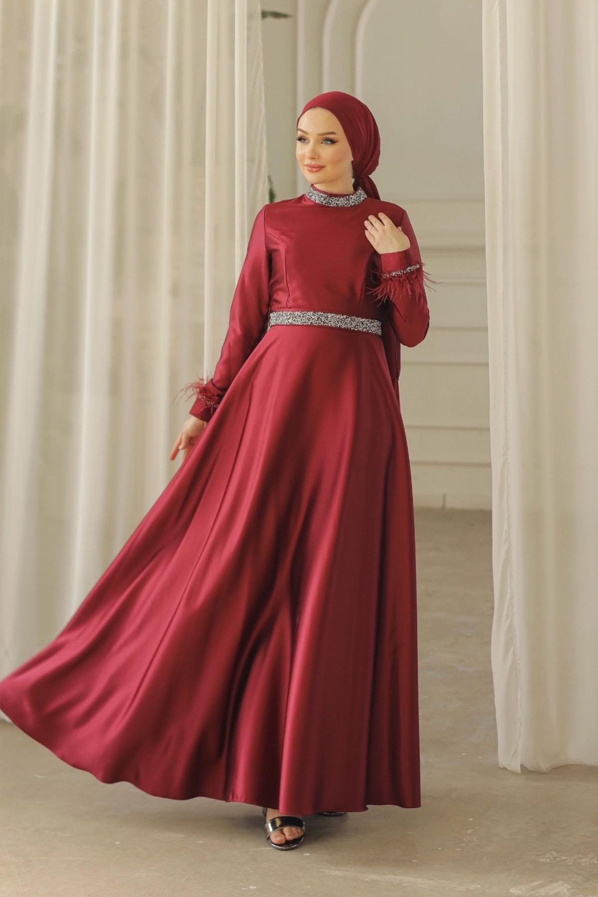 Tesettür Tüy ve Meç Detaylı Saten Abiye BordoLP6033-1