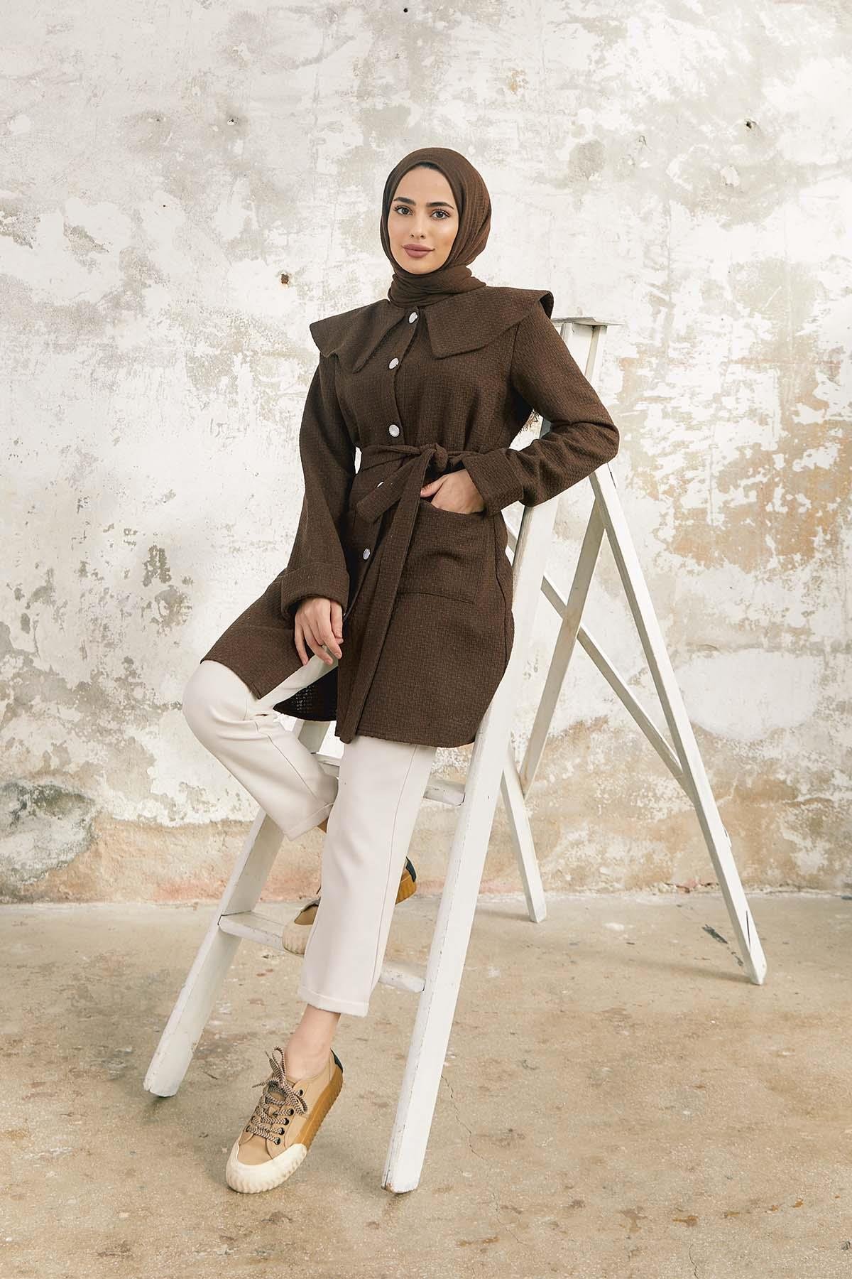 Tesettür Yaka Detaylı Kap kahverengiHM4063