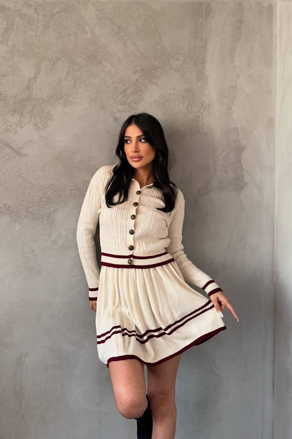 TRİKO DÜĞMELİ ETEKLİ TAKIM TAŞHM1316