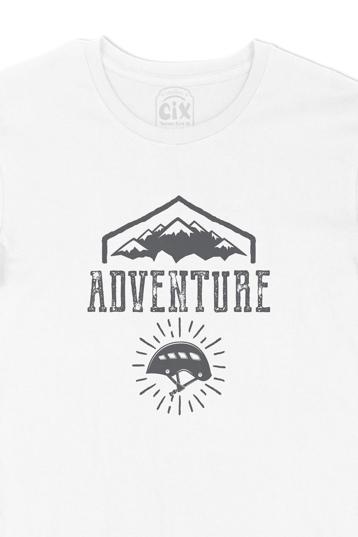 Adventure & Helmet Tişört