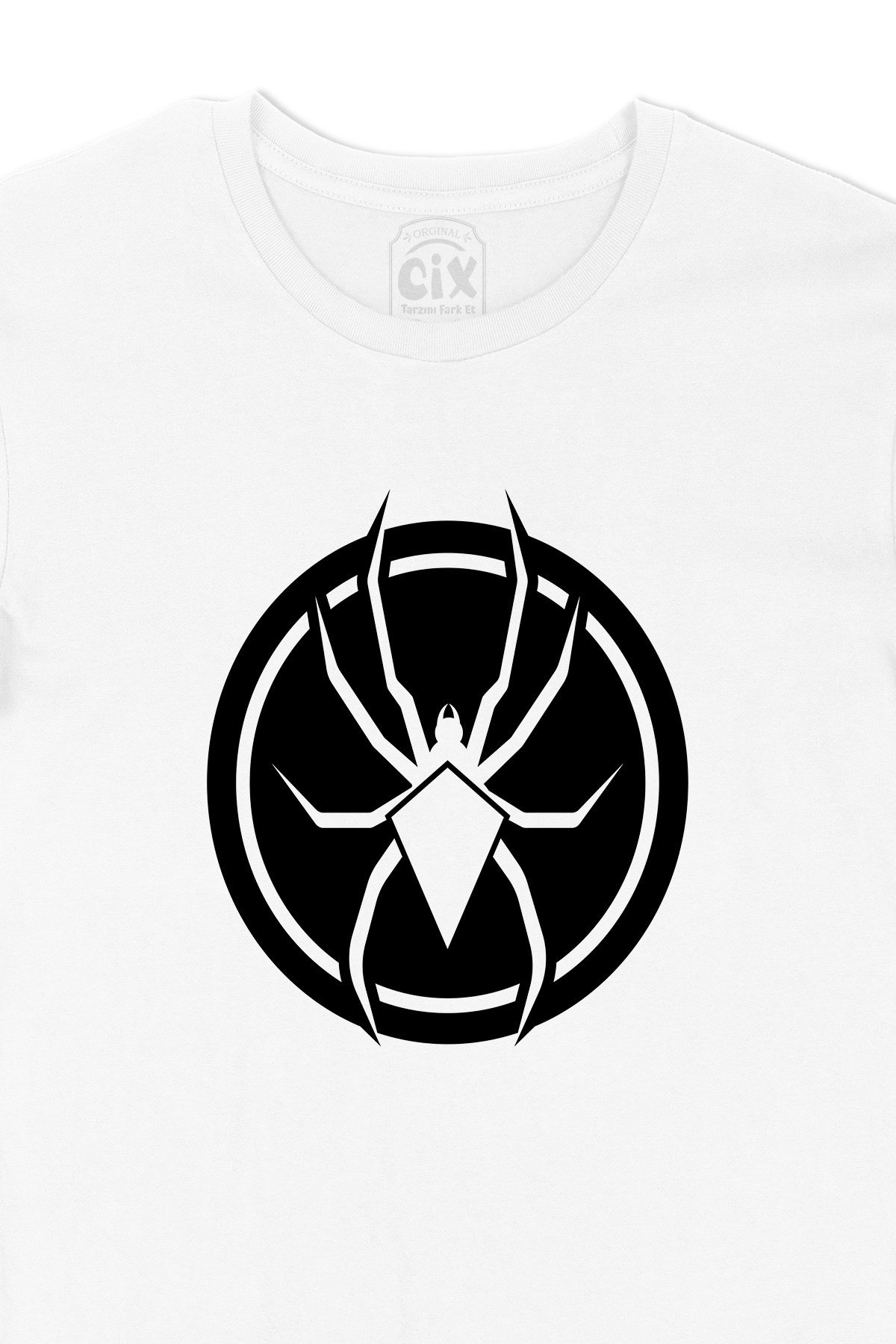 Black Widow Örümcekli Tişört