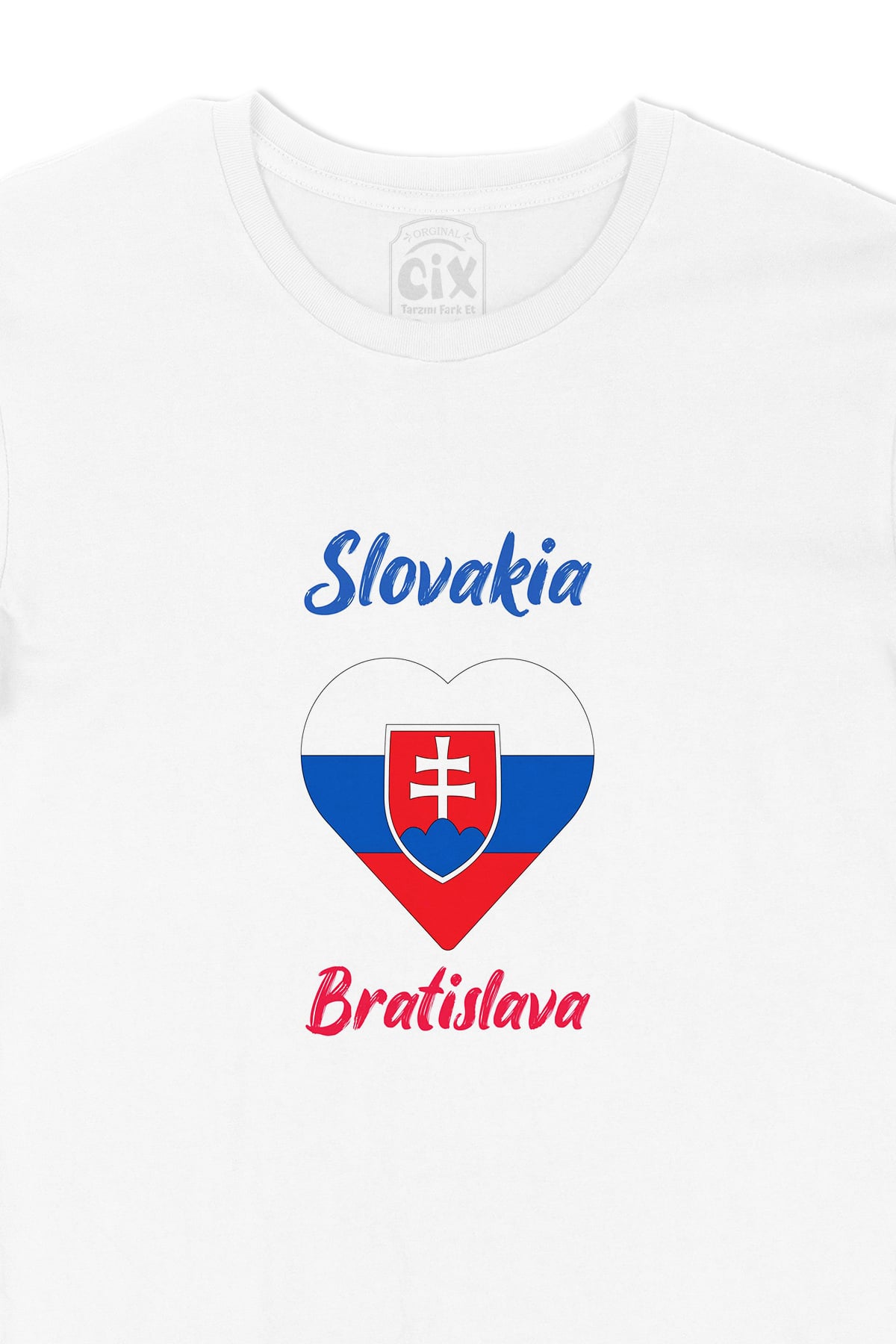 Bratislava Slovakya Bayraklı Kalpli Tişört