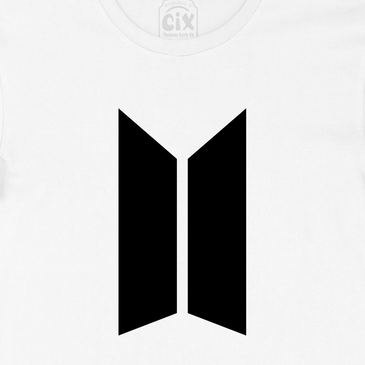 Bts Büyük Logolu Tişört