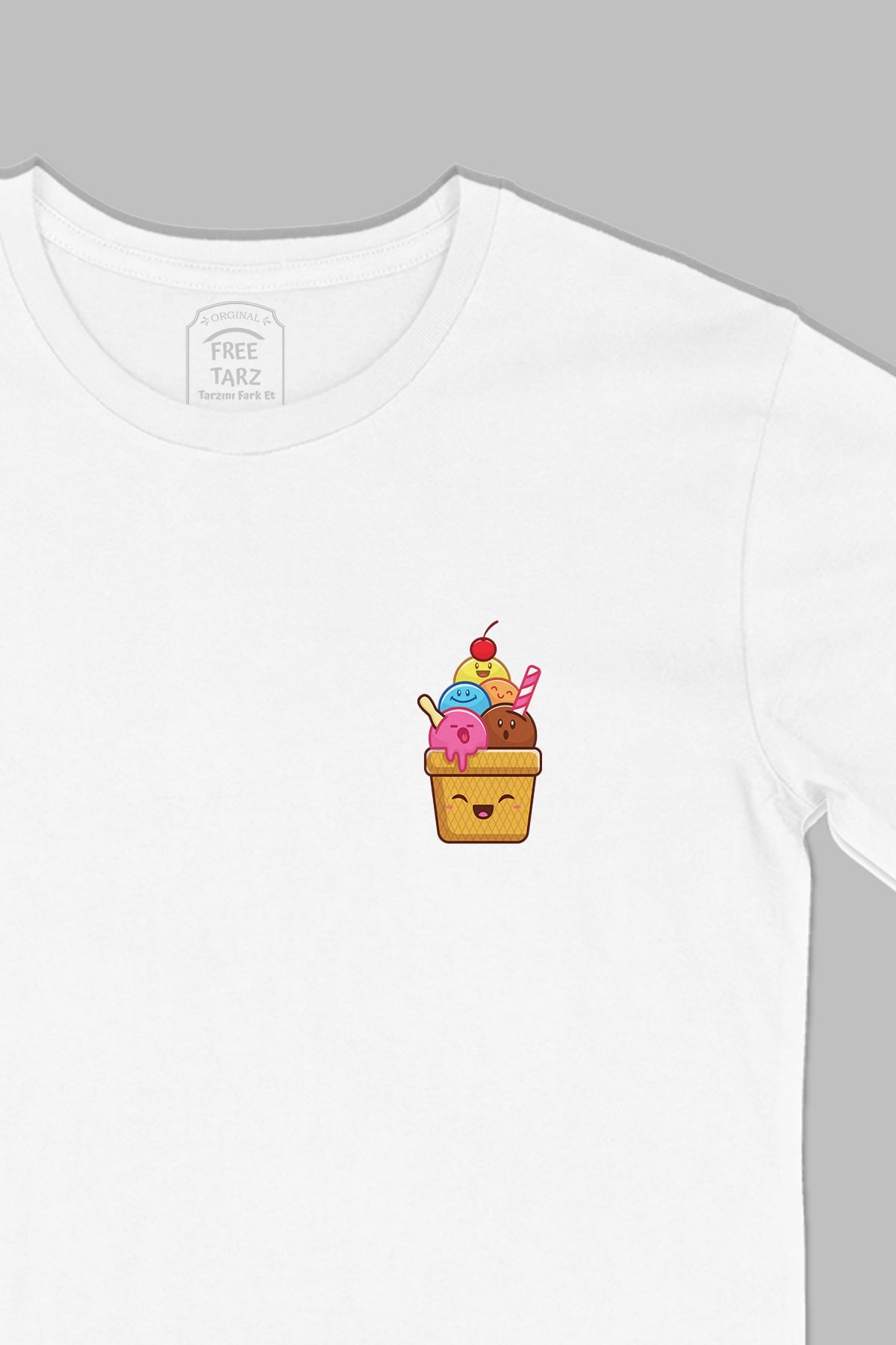 Dondurma Ice Cream Baskılı Cep Tasarım Beyaz Tişört Dondurma Ice Cream Baskılı Cep Tasarım Beyaz Tişört - Ücretsiz Kargo