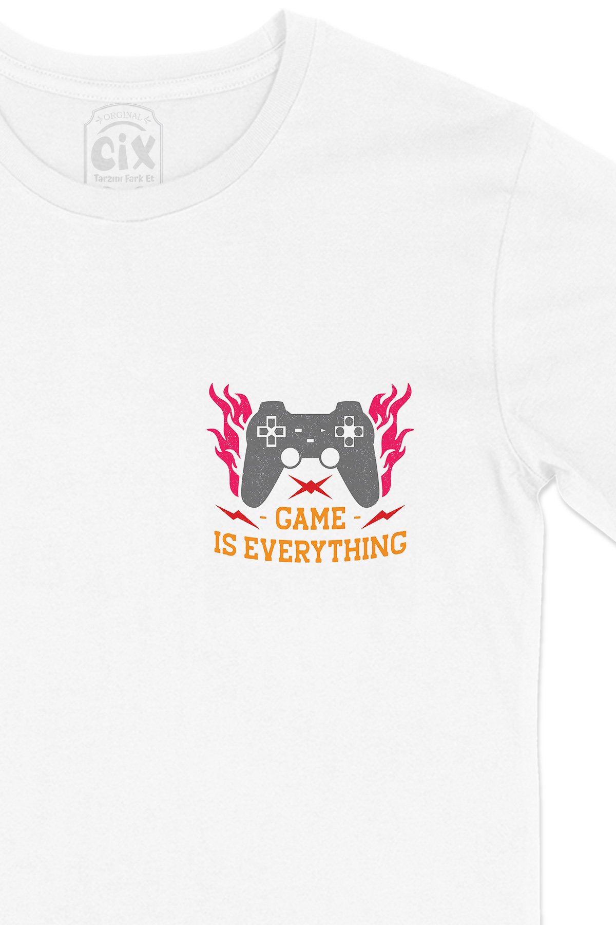 Game is Everything Cep Logo Tasarımlı Beyaz Tişört