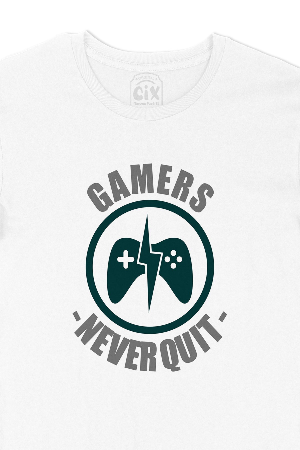 Gri Gamers Never Quit Tişört