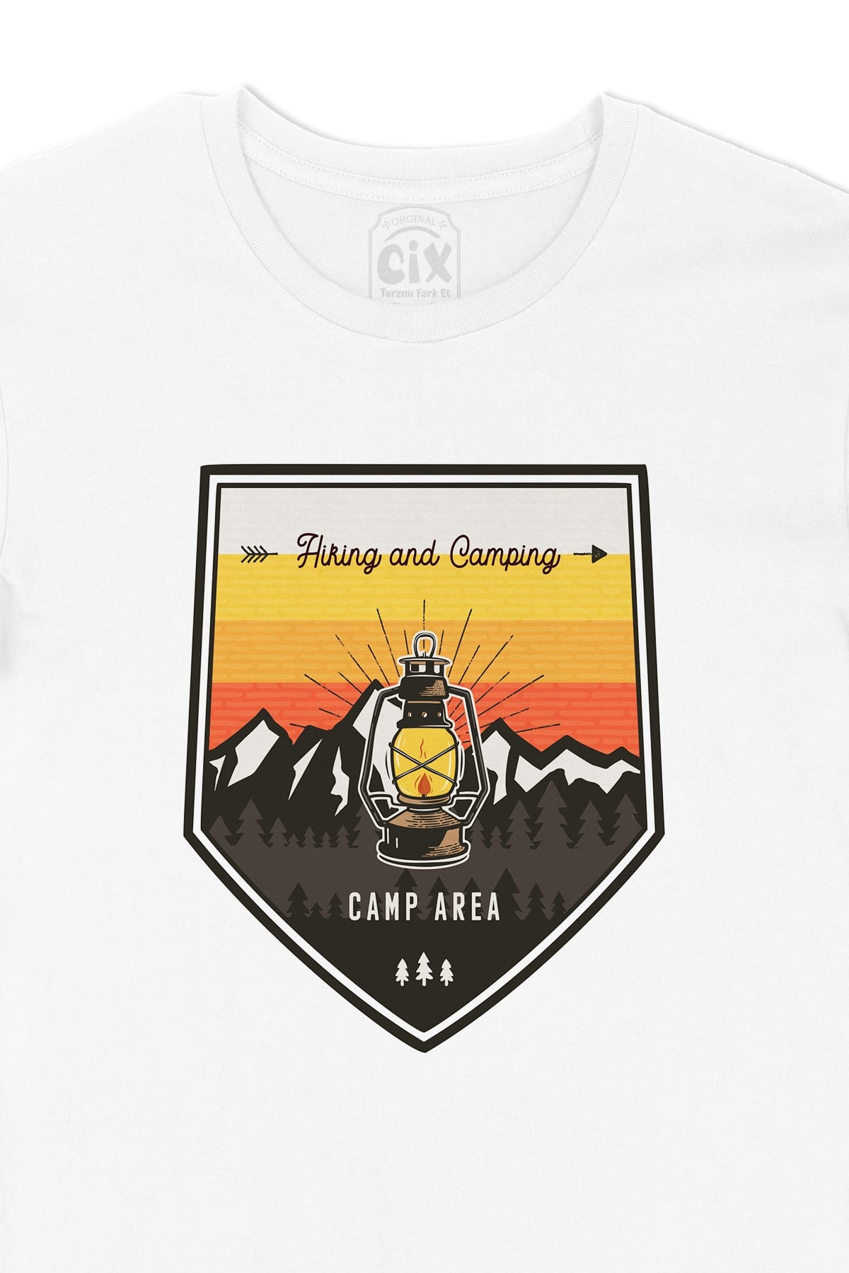 Hiking and Camping Tişört