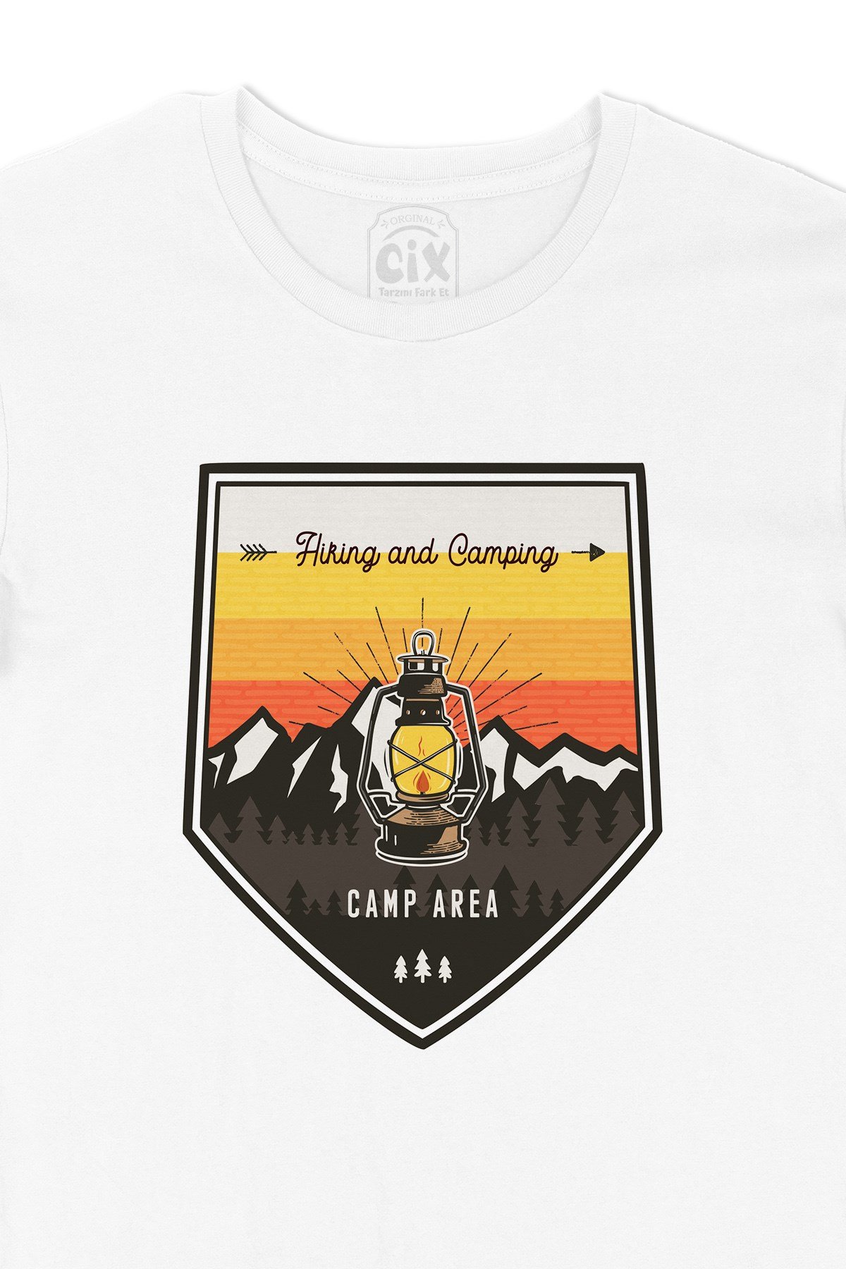 Hiking and Camping Tişört