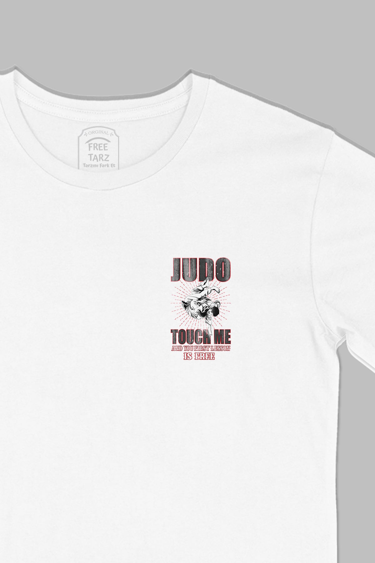 Judo Touch Me Baskılı Cep Tasarım Beyaz Tişört Judo Touch Me Baskılı Cep Tasarım Beyaz Tişört - Ücretsiz Kargo