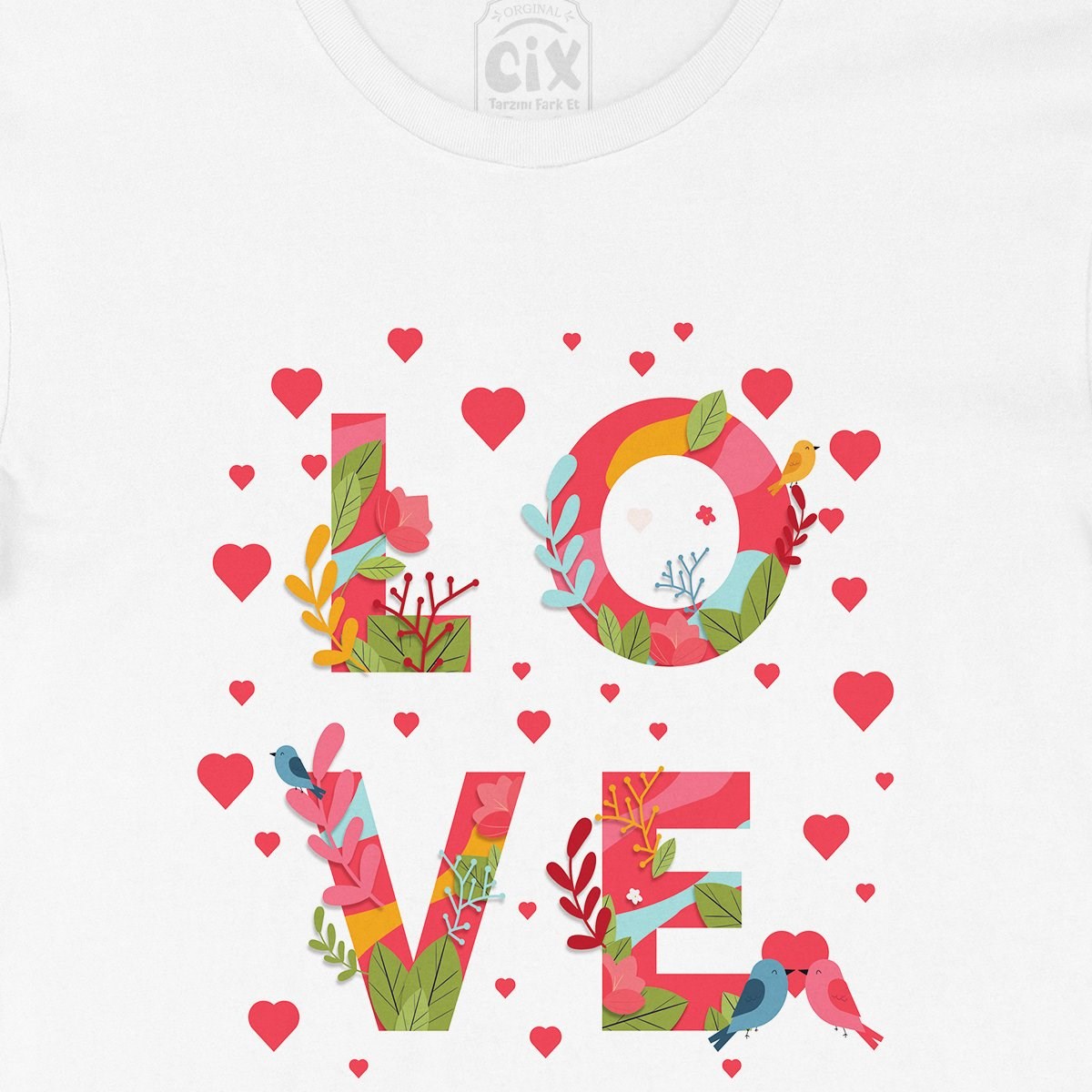 Kalpli Love Yazılı Tişört