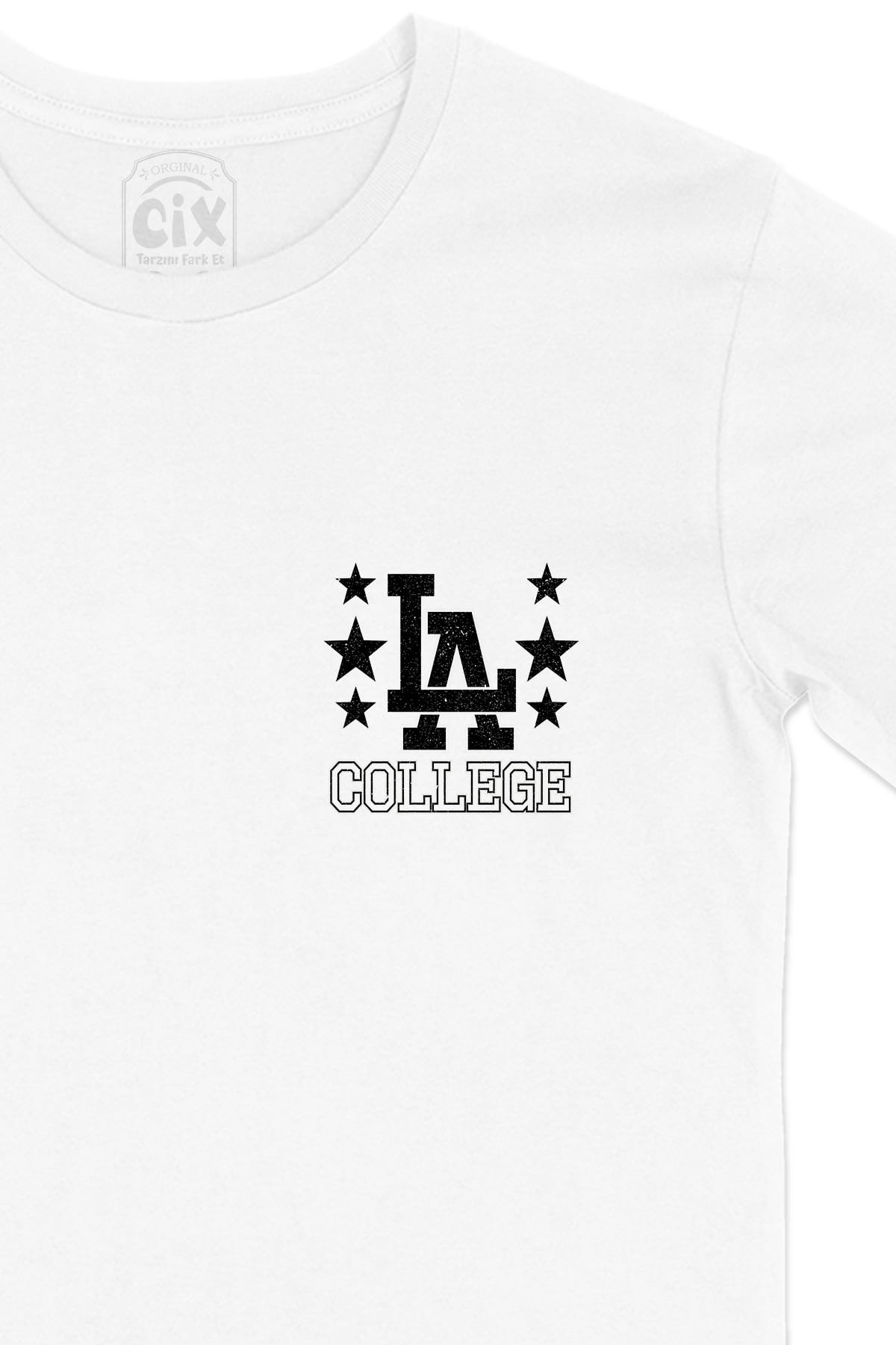 LA Los Angeles College Cep Logo Tasarımlı Beyaz Tişört