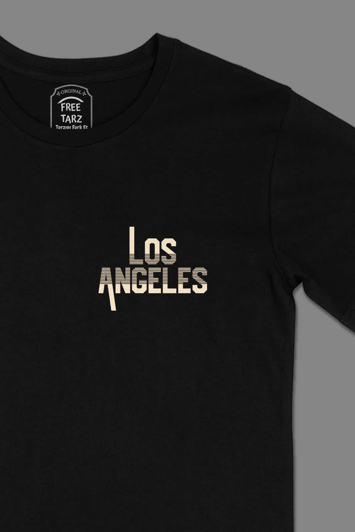 Los Angeles Design Cep Tasarımlı Siyah Tişört Los Angeles Design Cep Tasarımlı Siyah Tişört - Ücretsiz Kargo