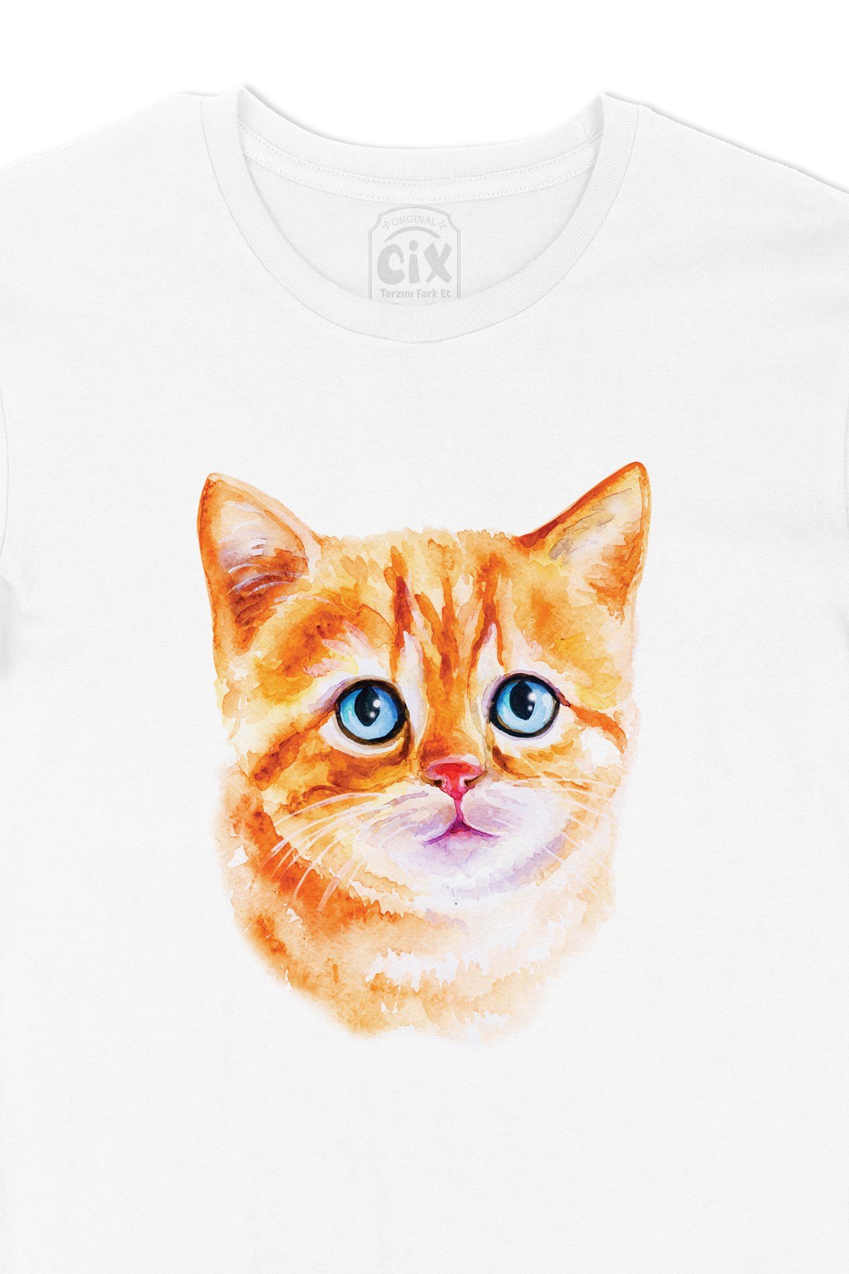 Mavi Gözlü Kedi Tişört