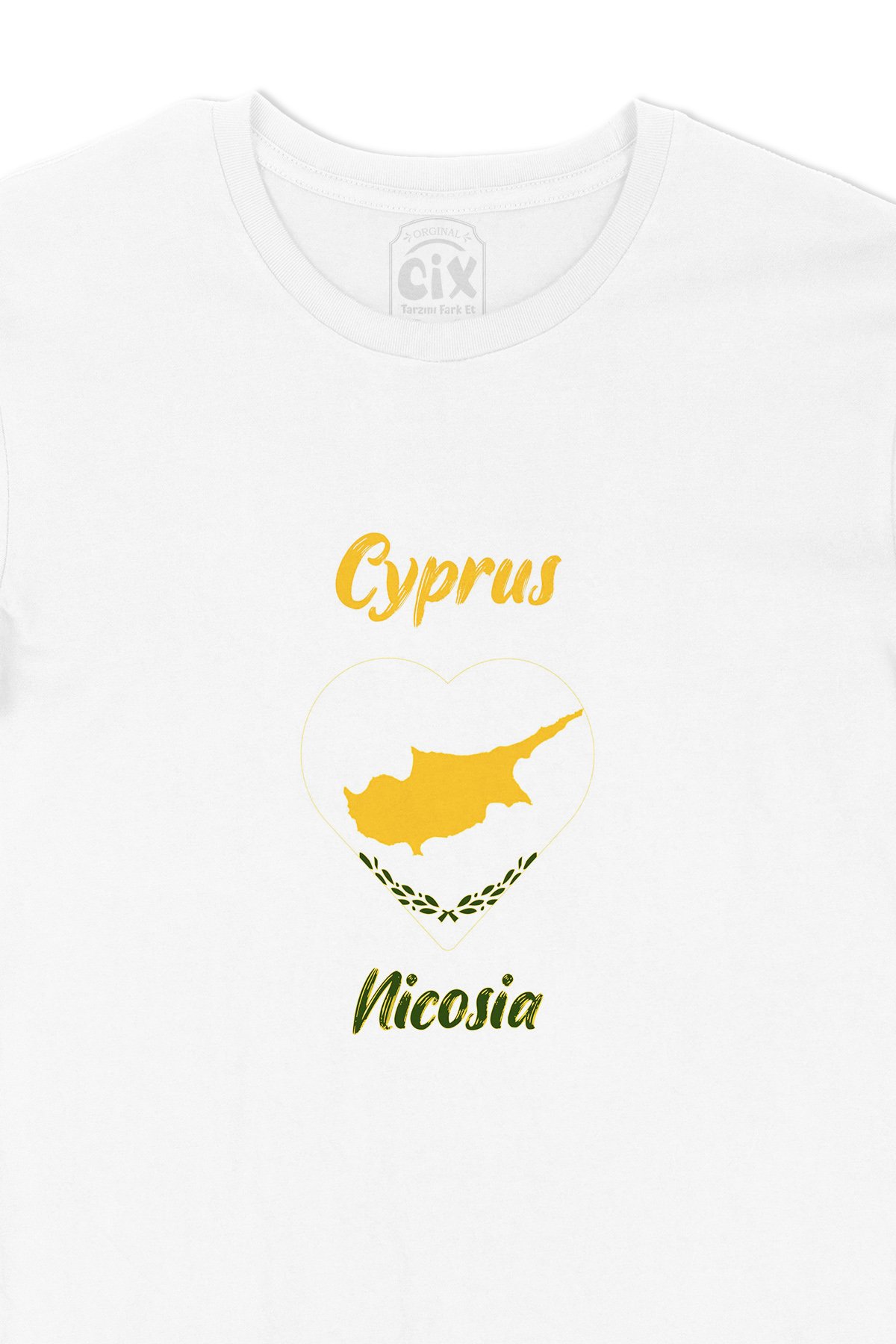 Nicosia Kıbrıs Bayraklı Kalpli Tişört