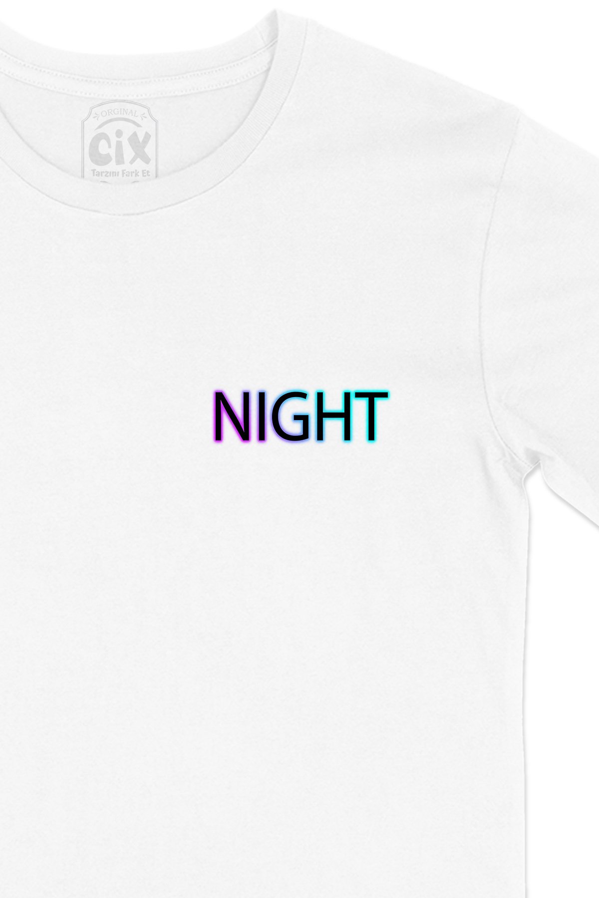 Night Gece Cep Logo Tasarımlı Beyaz Tişört