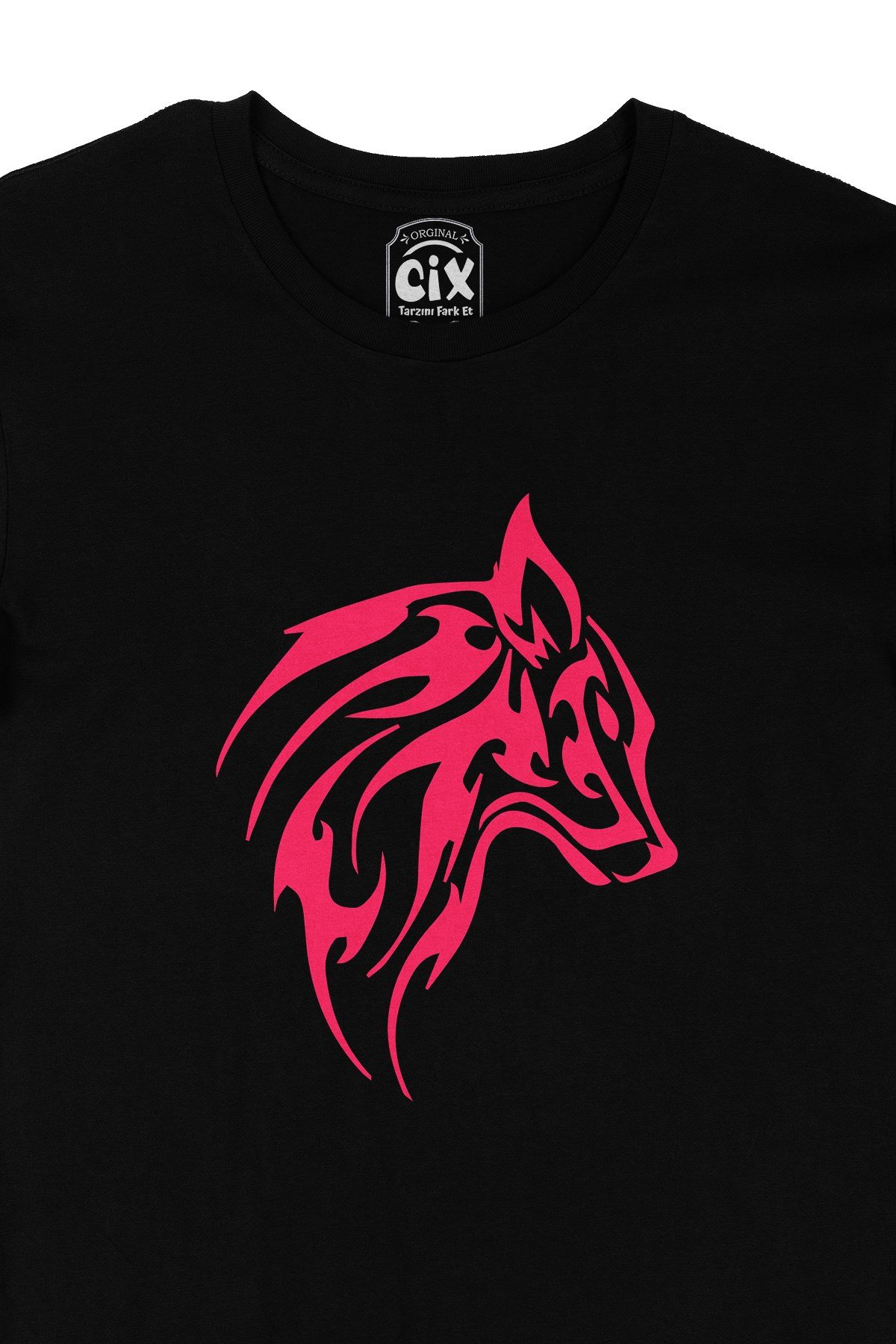 Pembe Kurt Siyah Tişört