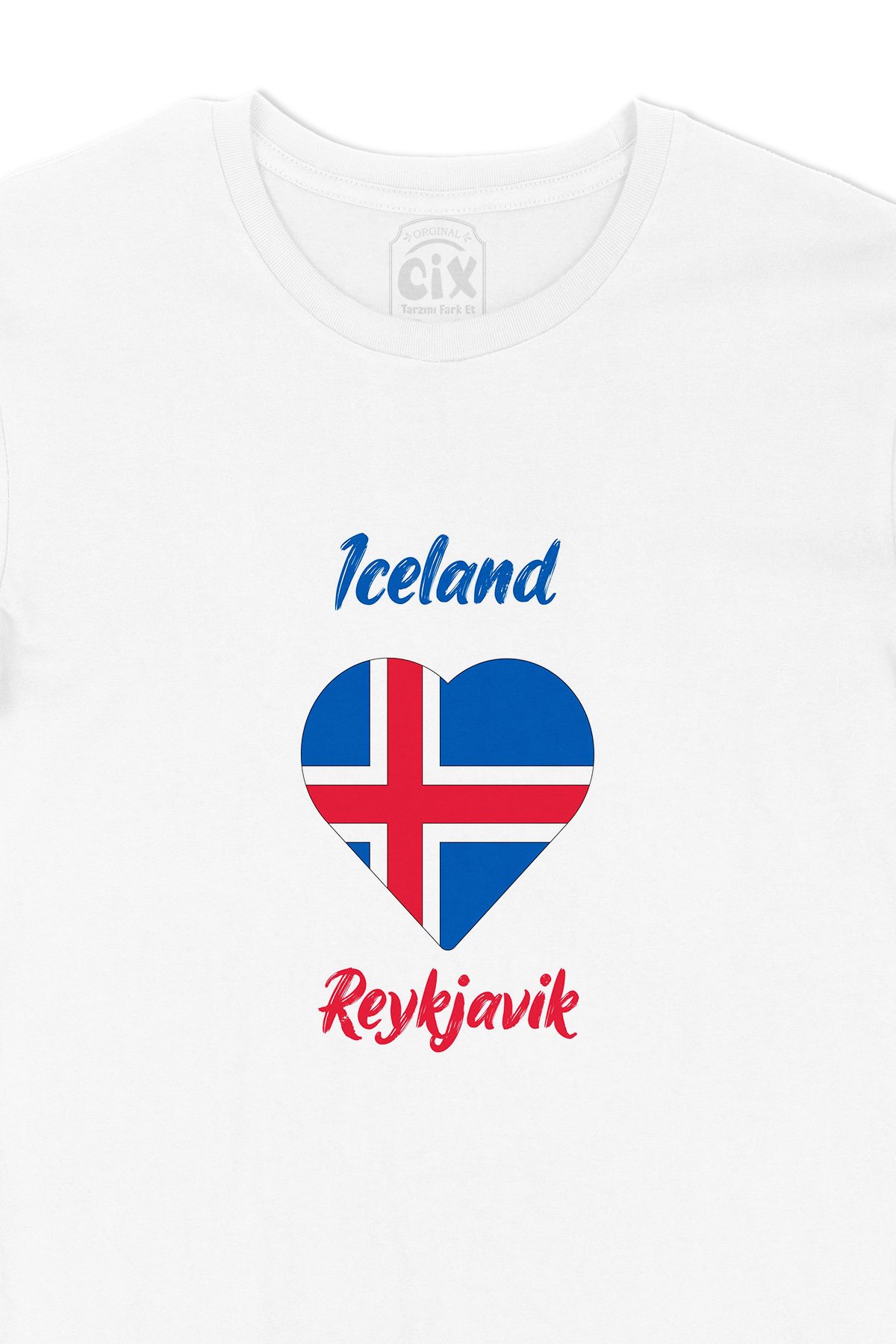 Reykjavik İzlanda Bayraklı Kalpli Tişört