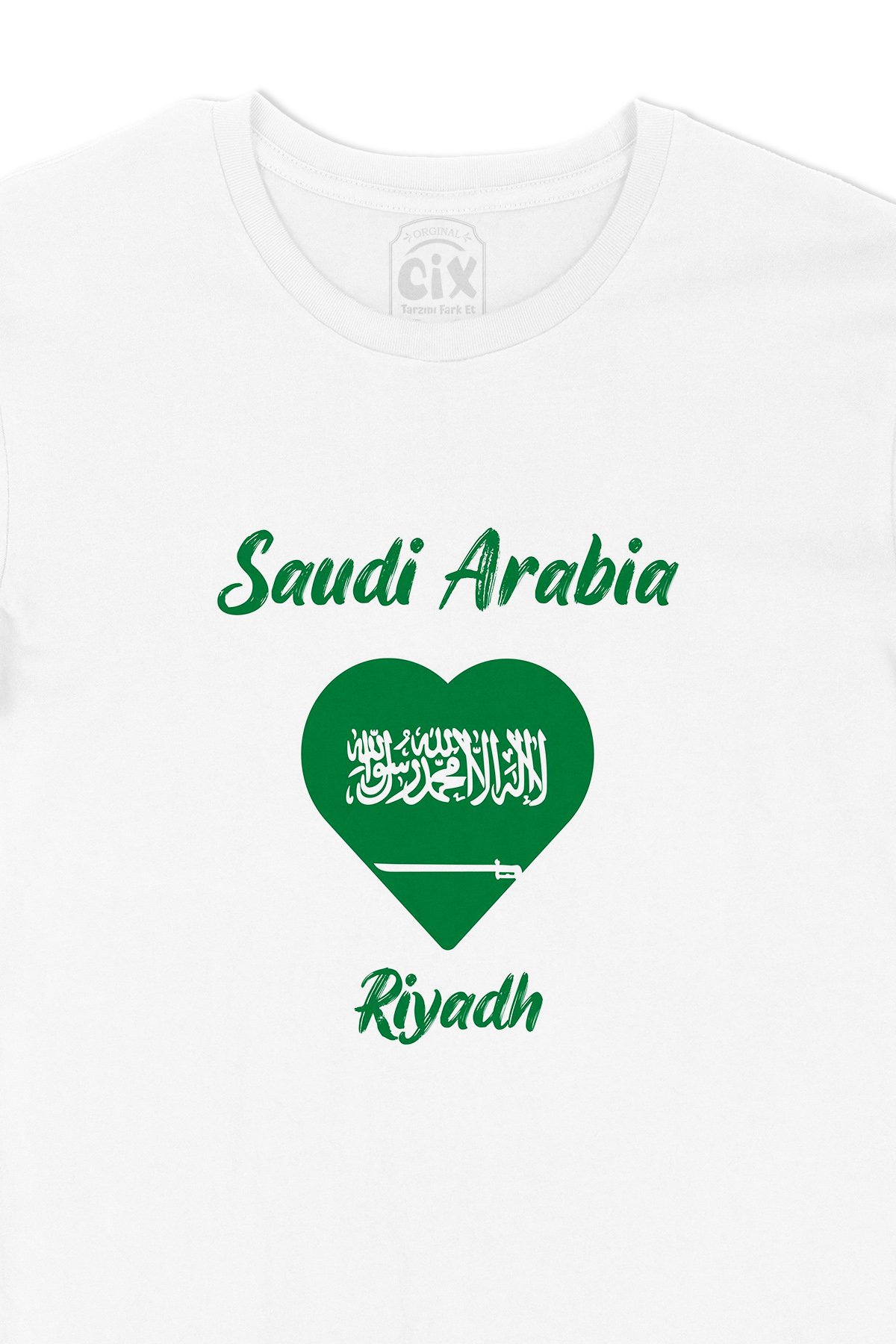 Riyad Suudi Arabistan Bayraklı Kalpli Tişört