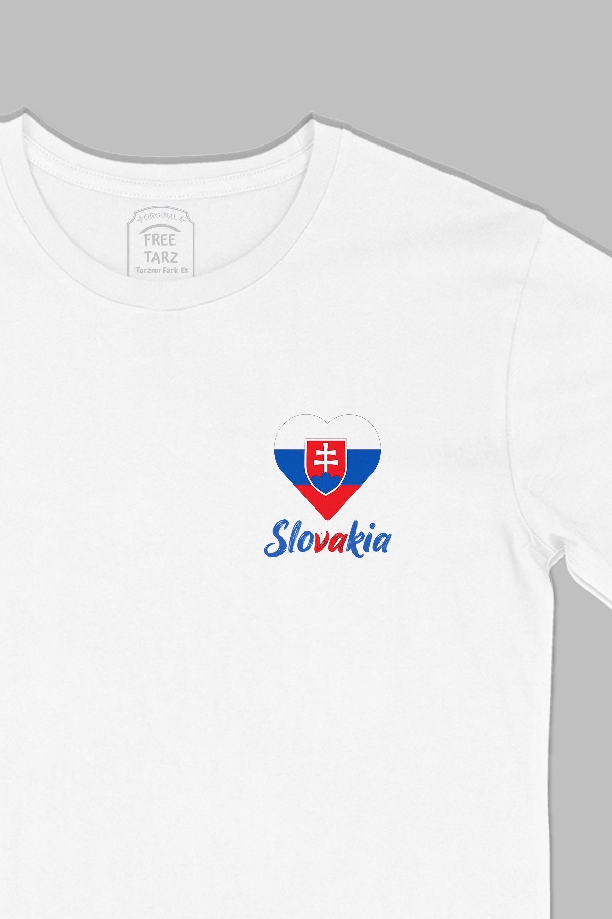 Slovakya Baskılı Cep Tasarım Beyaz Tişört Slovakya Baskılı Cep Tasarım Beyaz Tişört - Ücretsiz Kargo