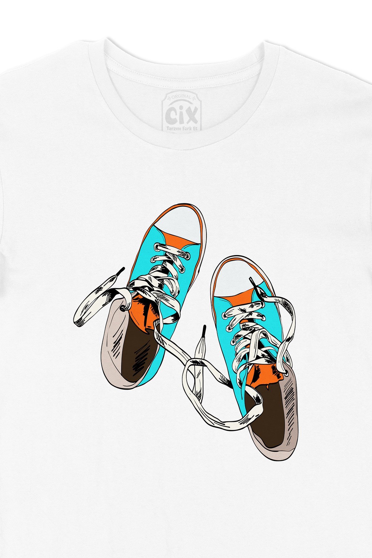 Sneakers Görselli Tişört
