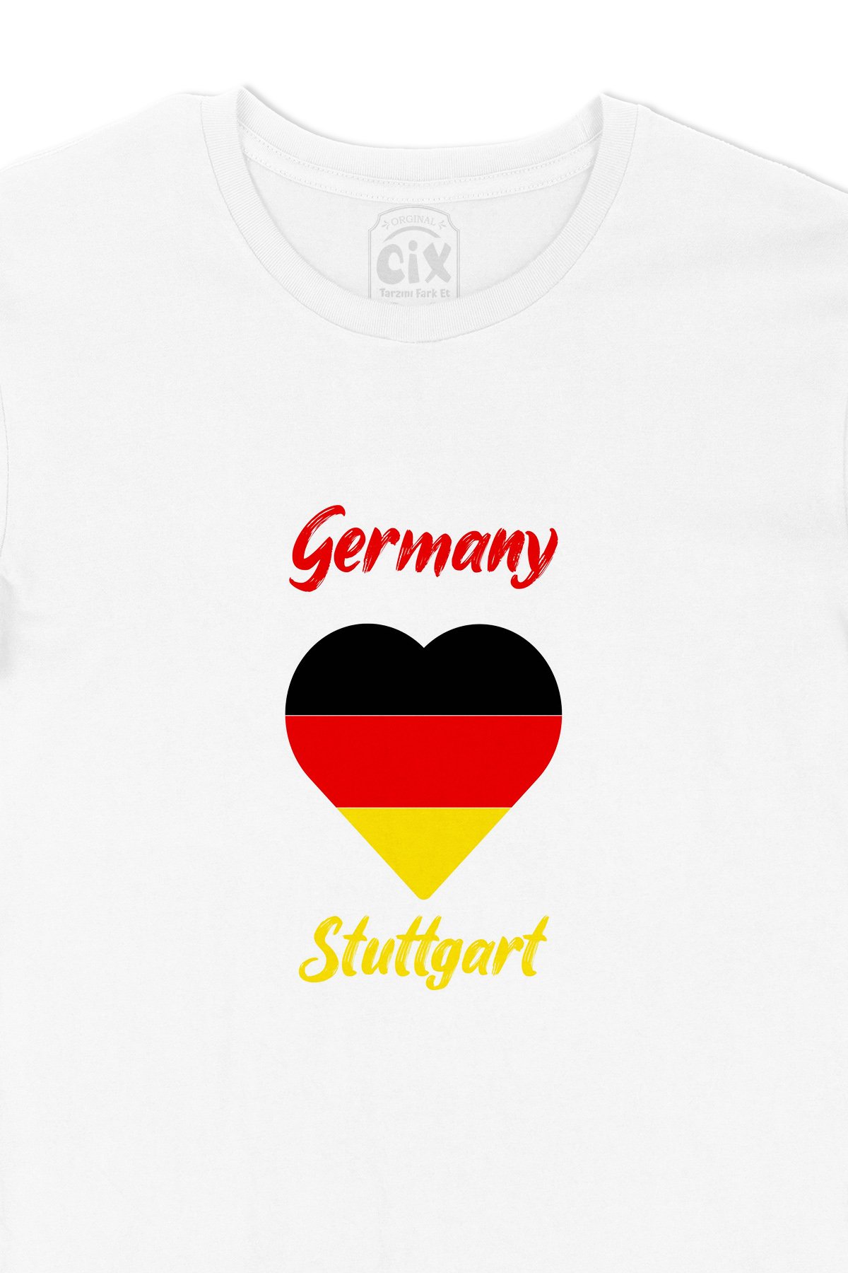 Stuttgart Almanya  Bayraklı Kalpli Tişört