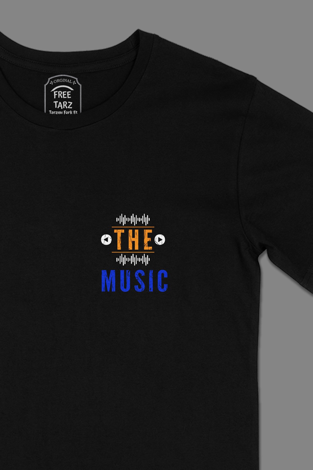 The Music Müzik Cep Tasarımlı Siyah Tişört The Music Müzik Cep Tasarımlı Siyah Tişört - Ücretsiz Kargo