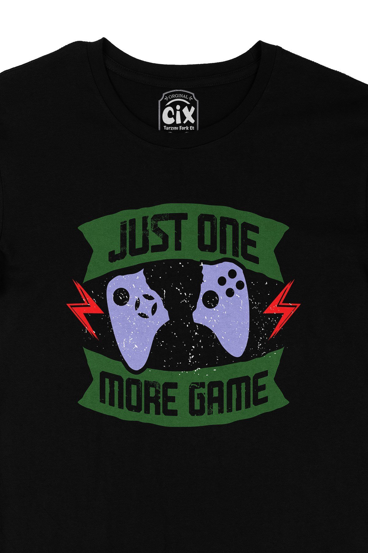 Yeşil Just One More Game Siyah Tişört