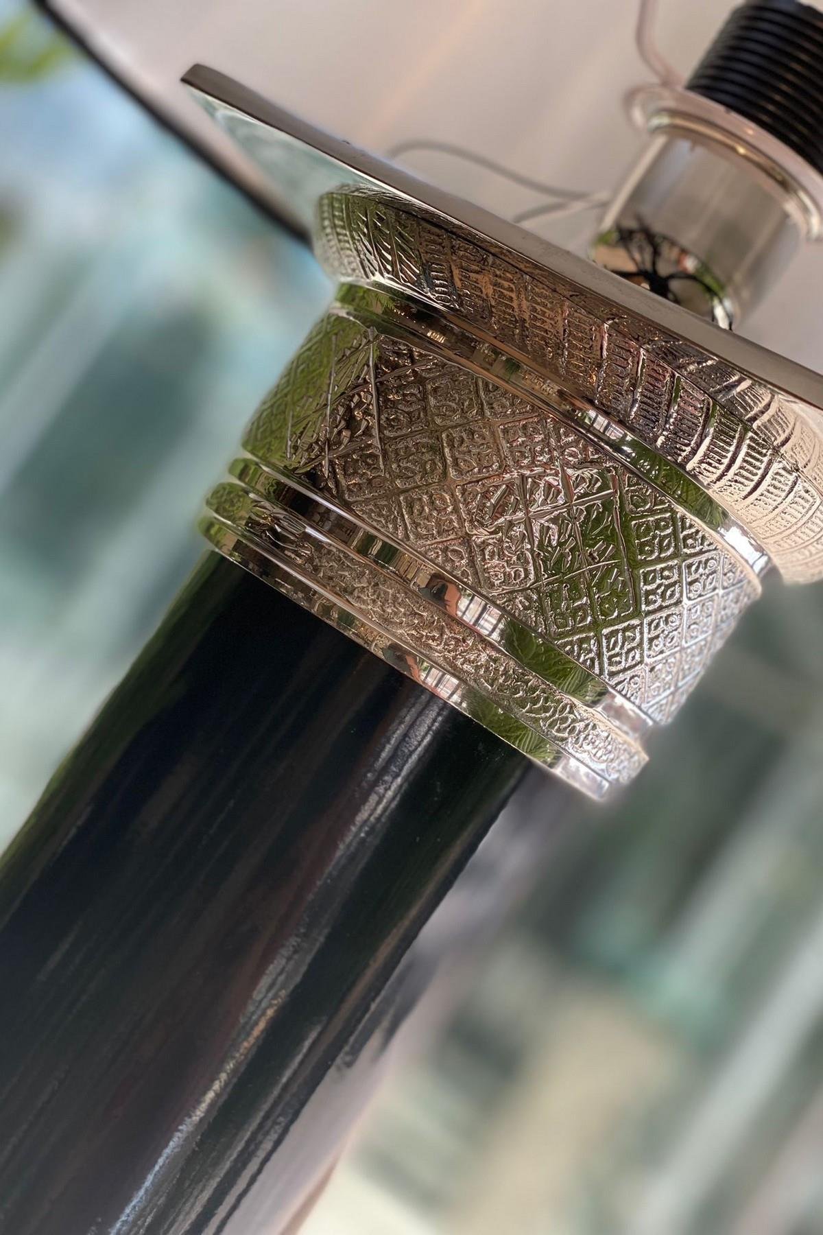 Siyah Gümüş Şapkalı Masa Lambası