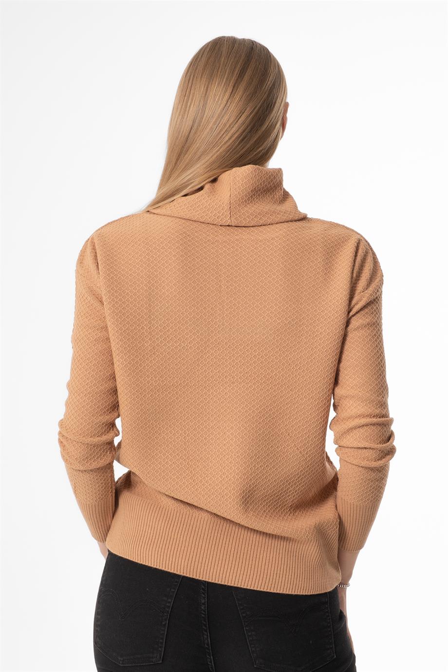 DEGAJE YAKA T KOL KARAMEL BASİC BAYAN KAZAK 