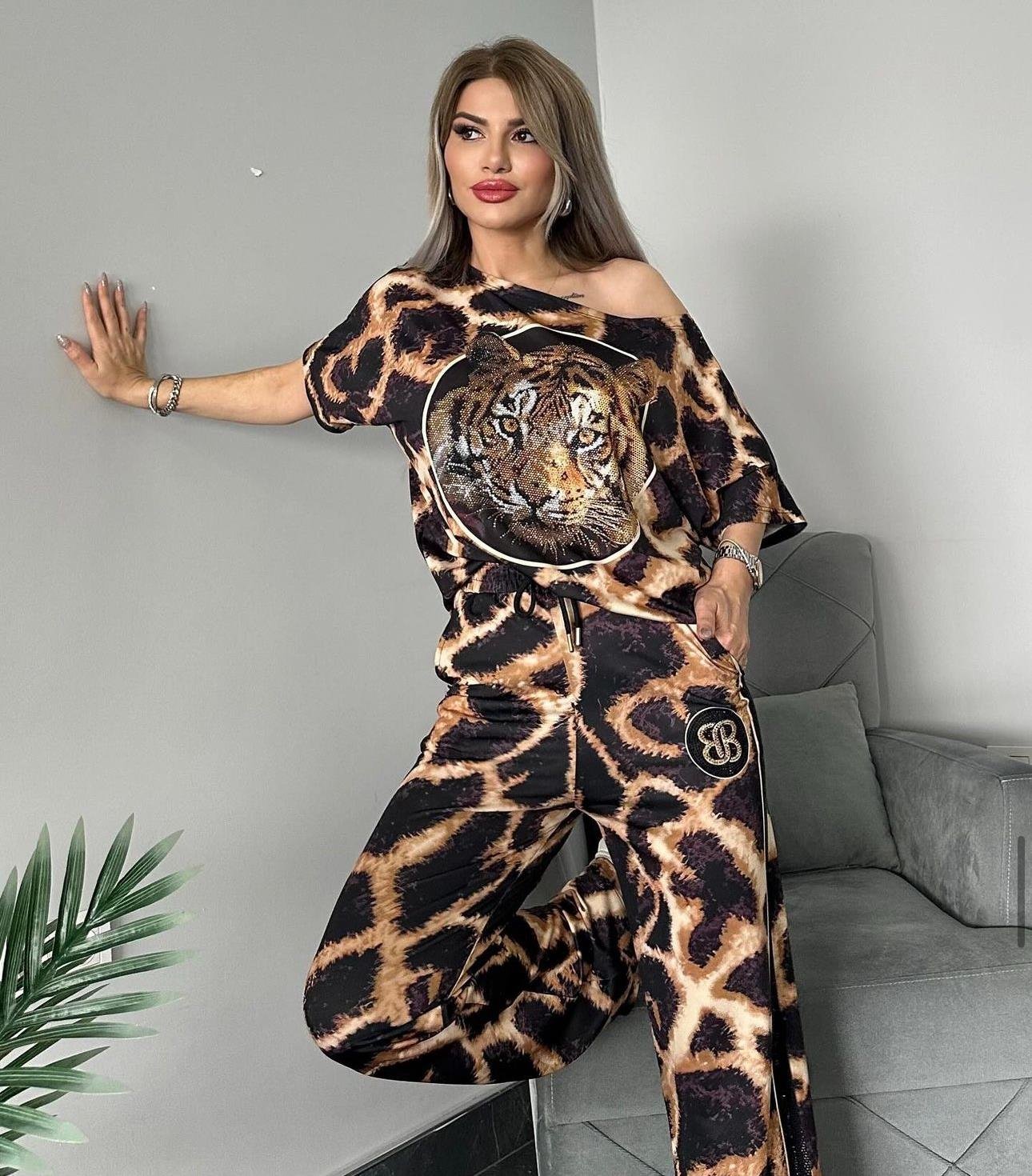 Benek Leopar Crystal Taşlı Eşofman Takımı - KAHVE