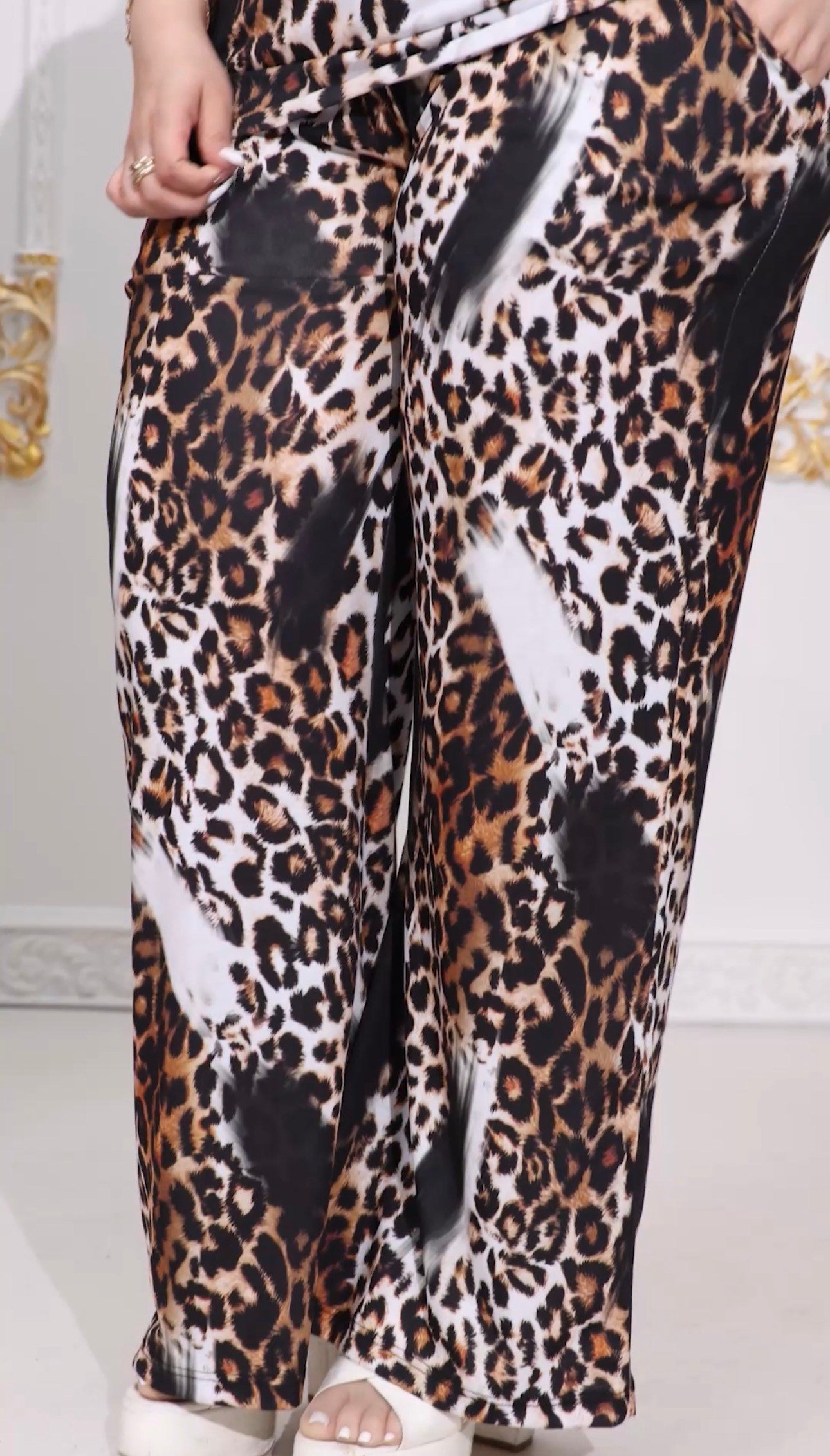 Fileli Leopar Crystal Taşlı Takım - KAHVE