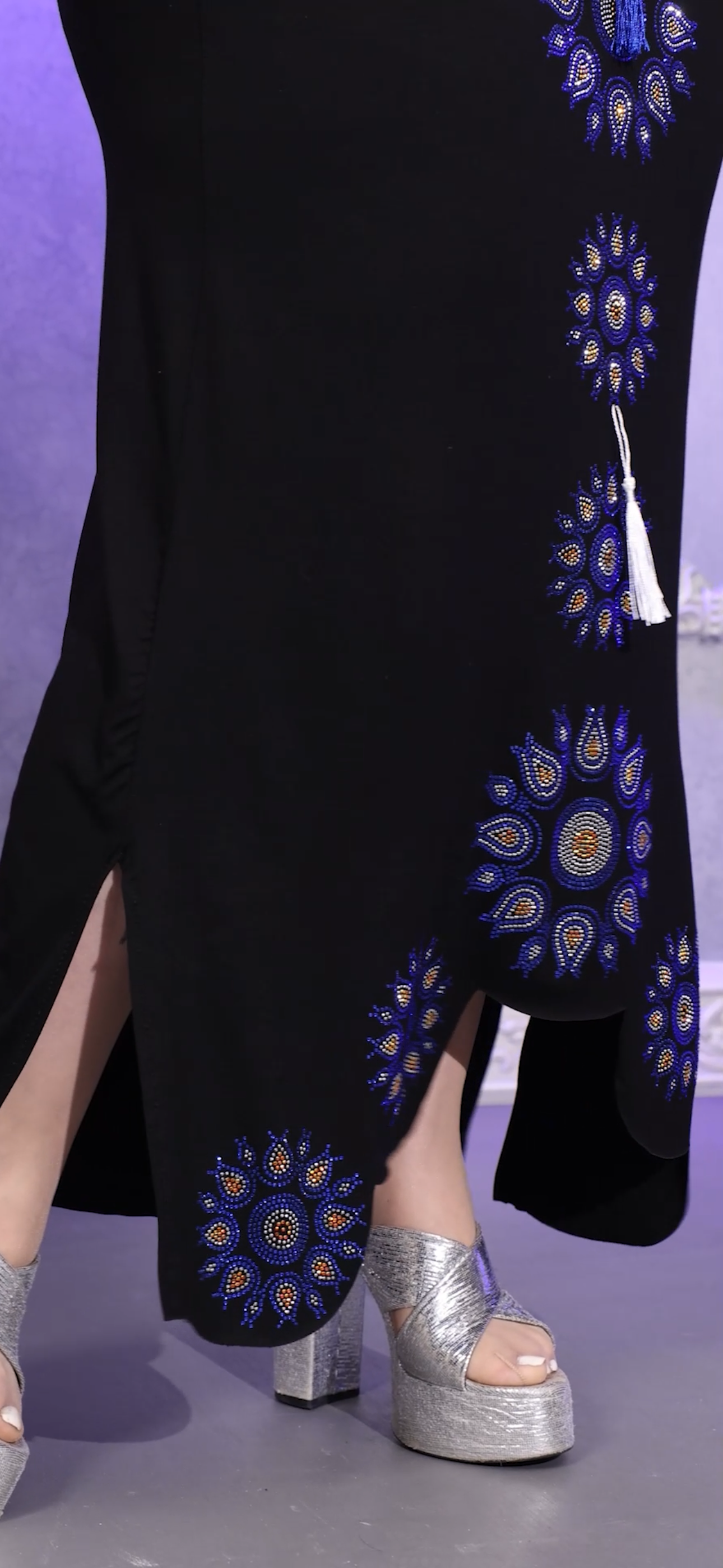 Laleli Crystal Taşlı Uzun Elbise - SİYAH