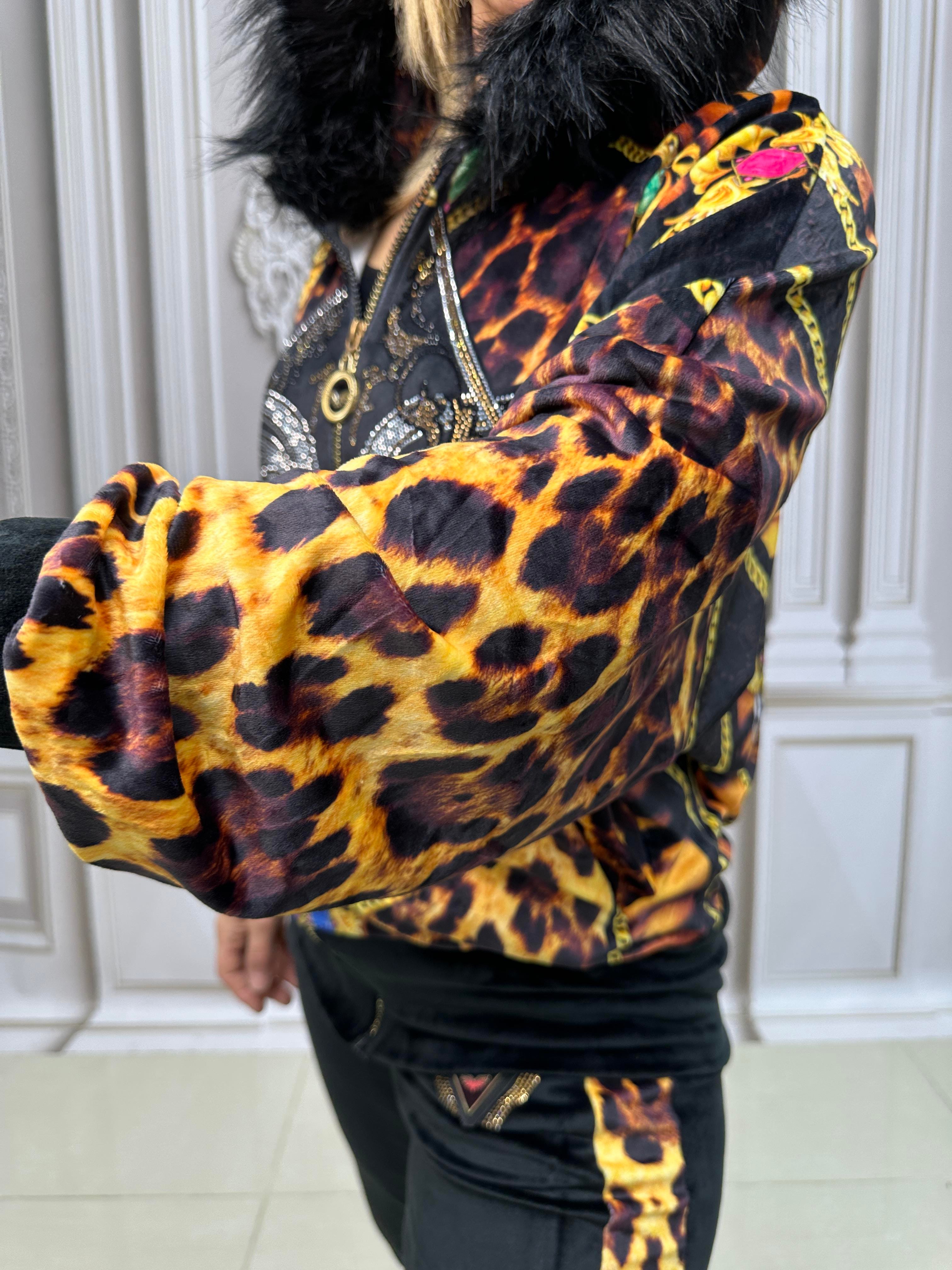 Leopar Desen Kürklü Crystal Taşlı Kadife Eşofman Takımı - KAHVE