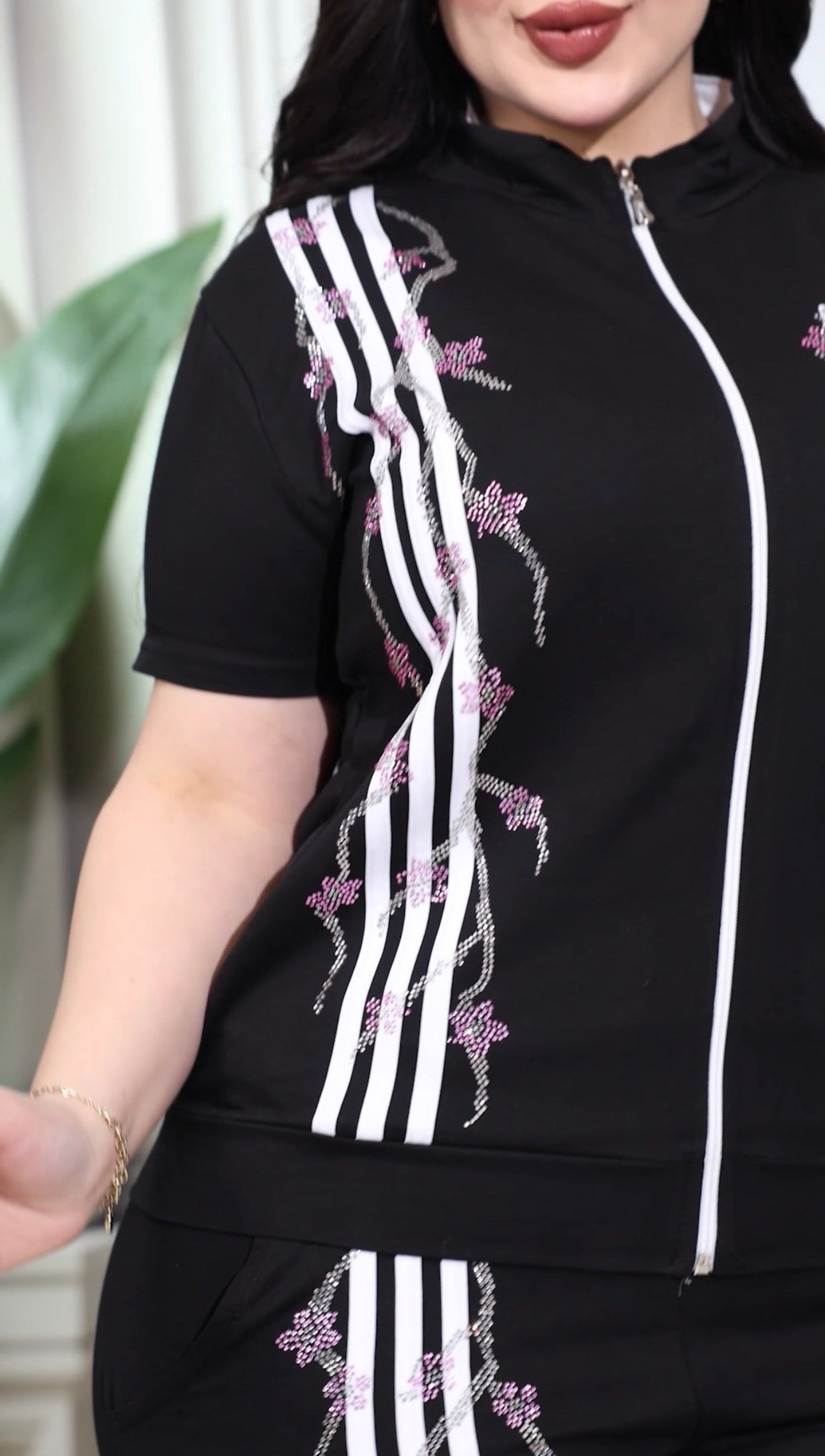 Sakura Çiçekli Crystal Taşlı Takım - SİYAH