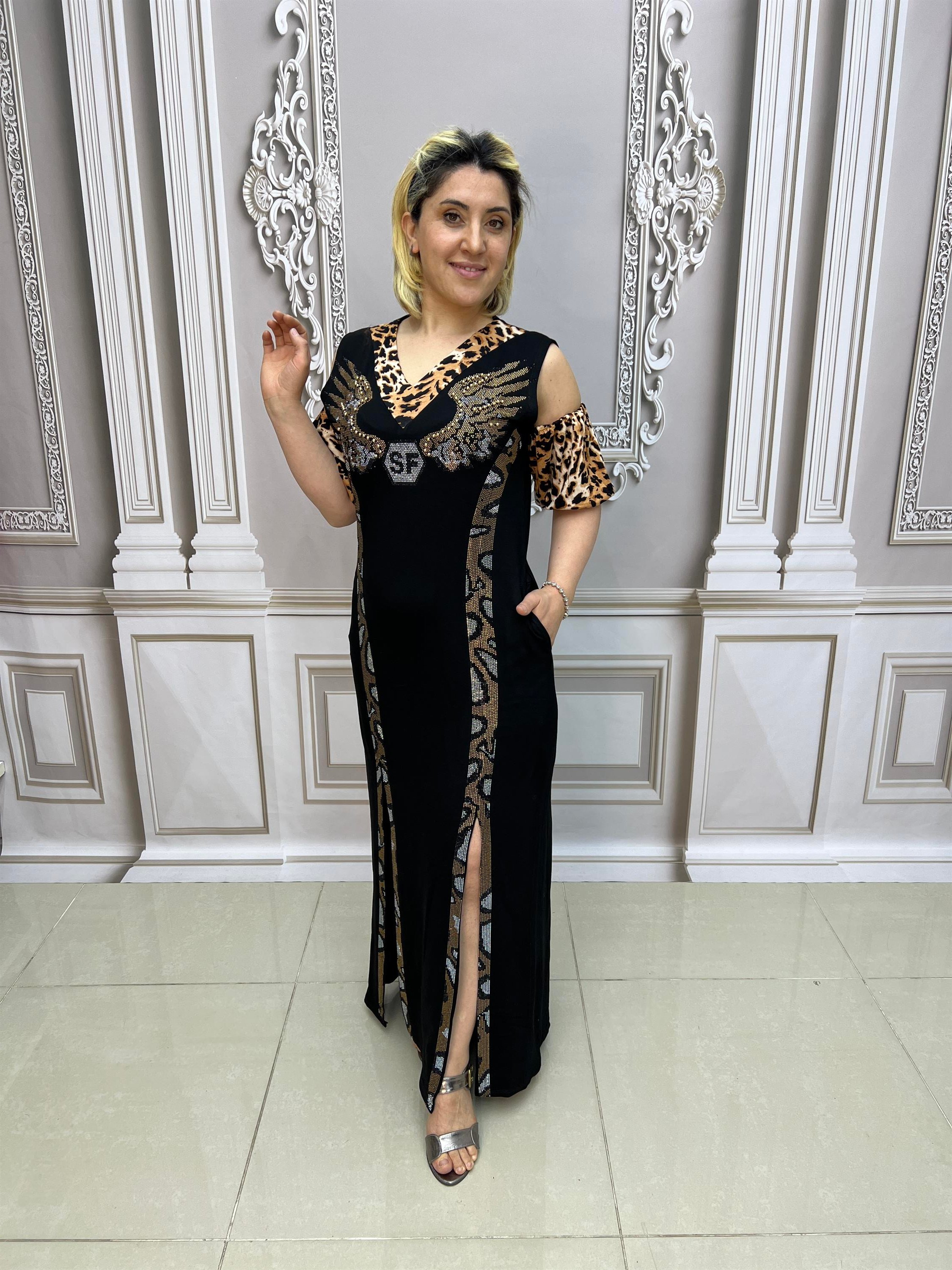 SF Yırtmaçlı Elbise - SİYAH