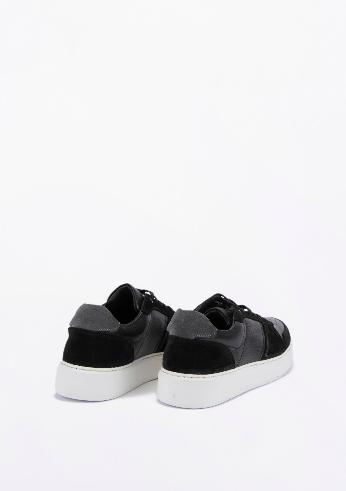 Uygun fiyatlı Erkek modeli Yeşil Kundura G13 Y279137 Erkek Siyah Deri Ayakkabı